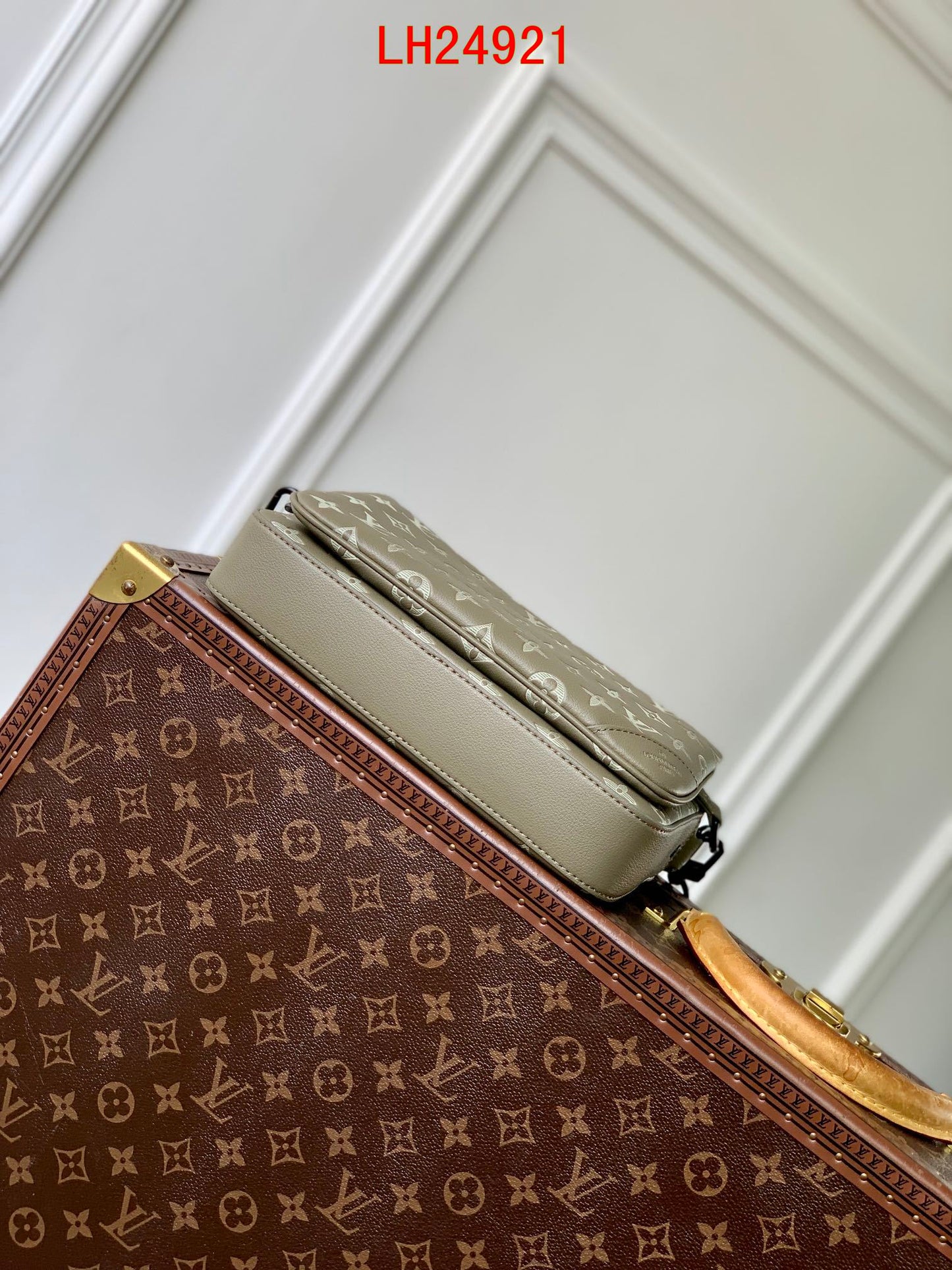 Louis Vuitton Trio Monogram Shadow