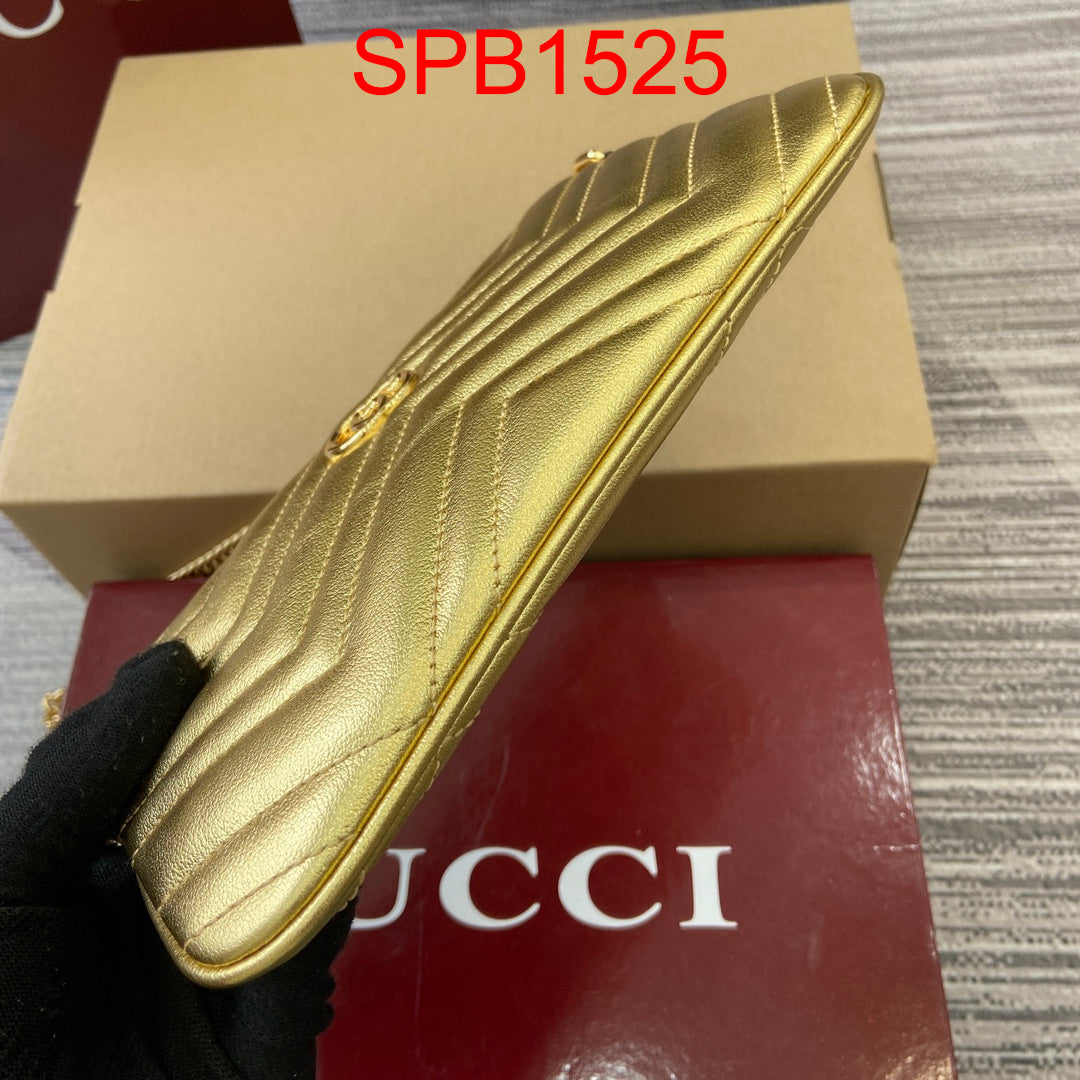 Gucci GG Marmont super mini bag