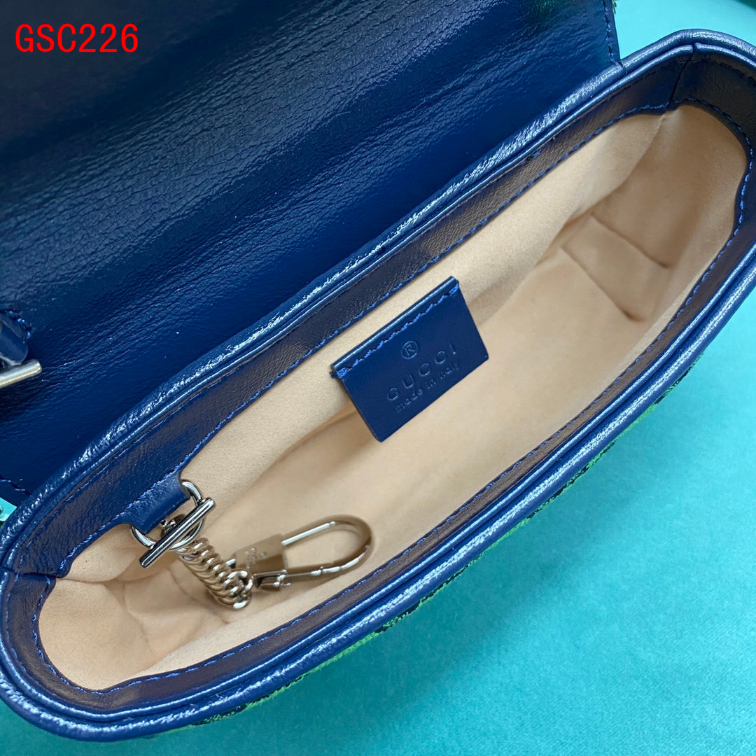 Gucci Marmont Super Mini