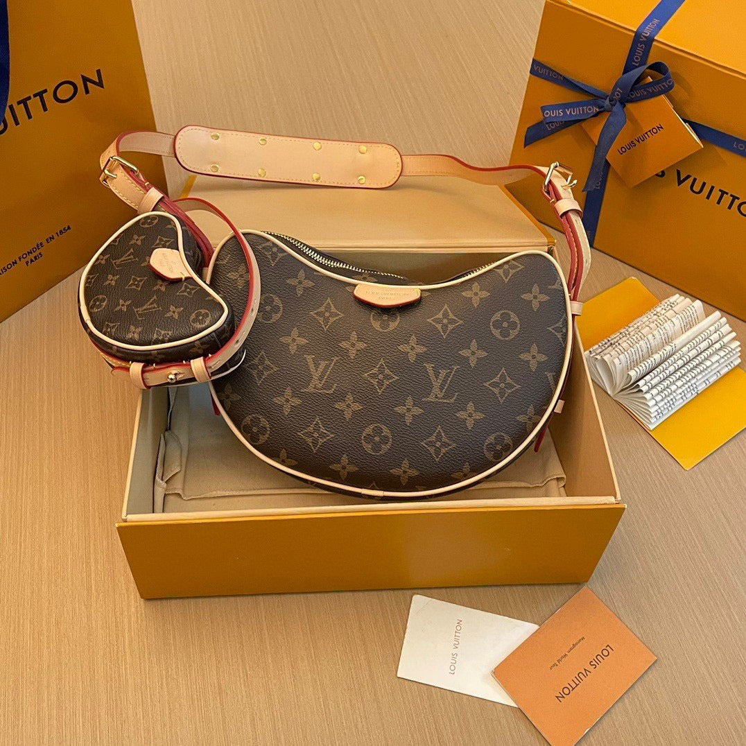 Louis Vuitton Croissant MM
