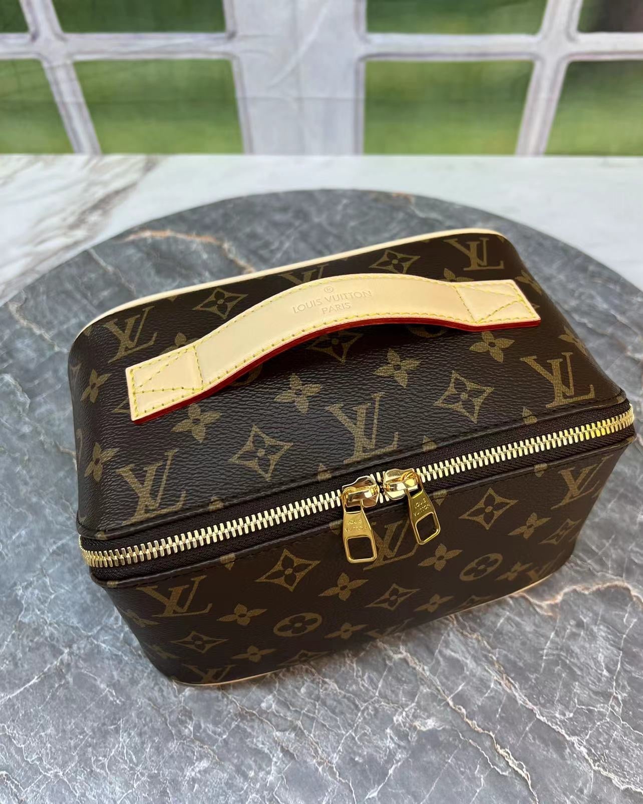 Louis Vuitton Toiletry bag