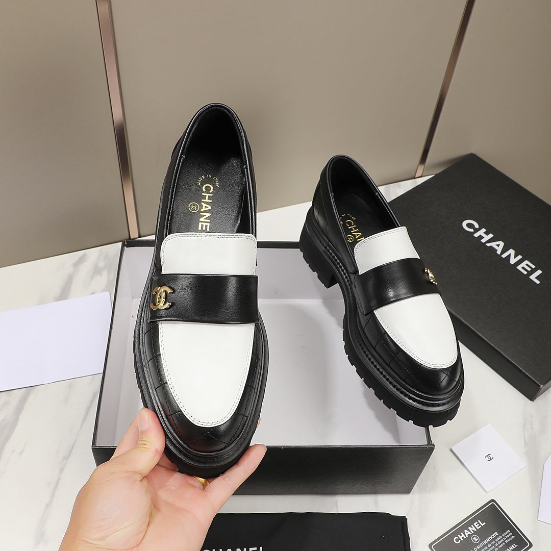Chanel Flats, Loafer