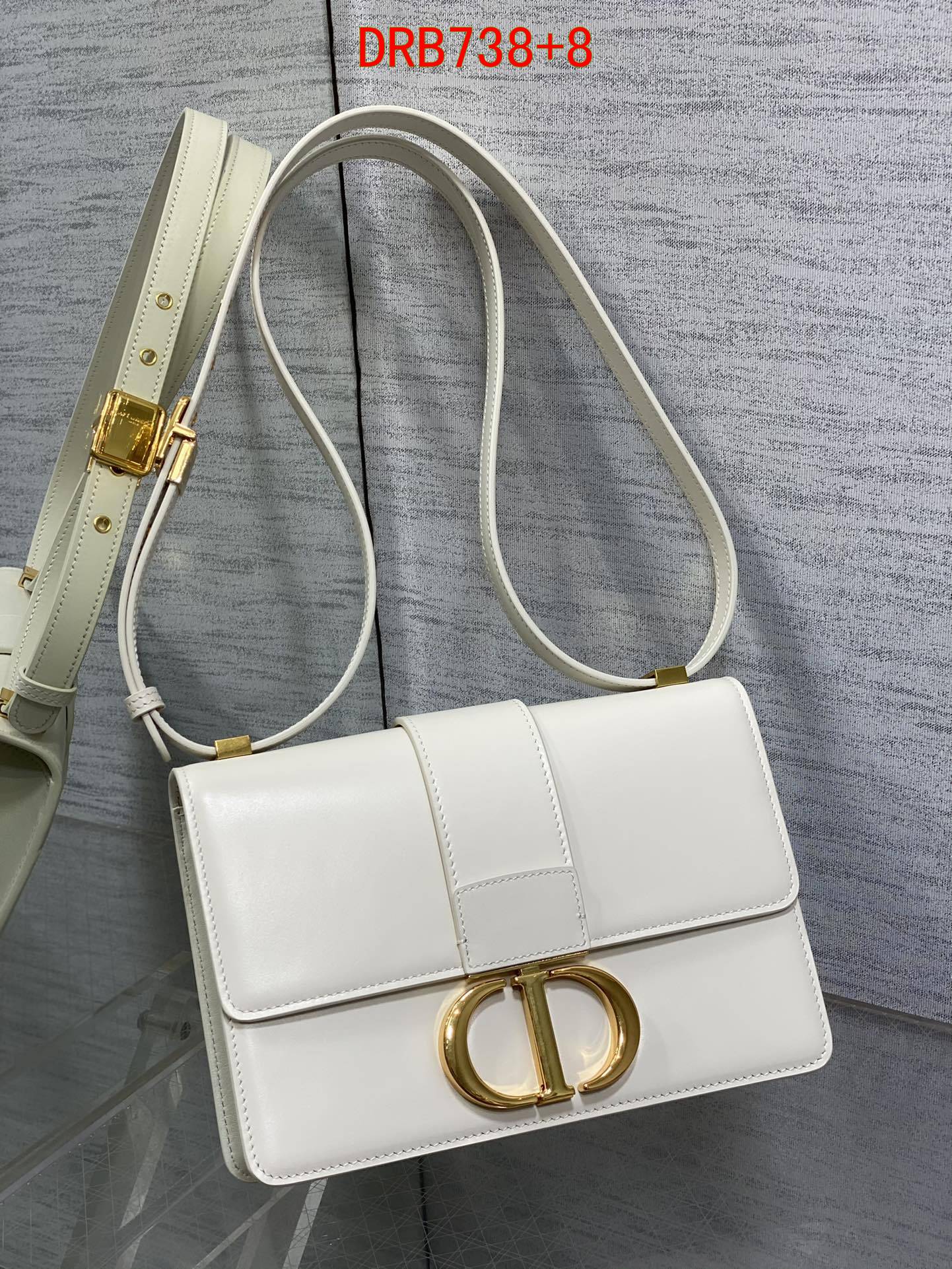 Dior Montaigne 30