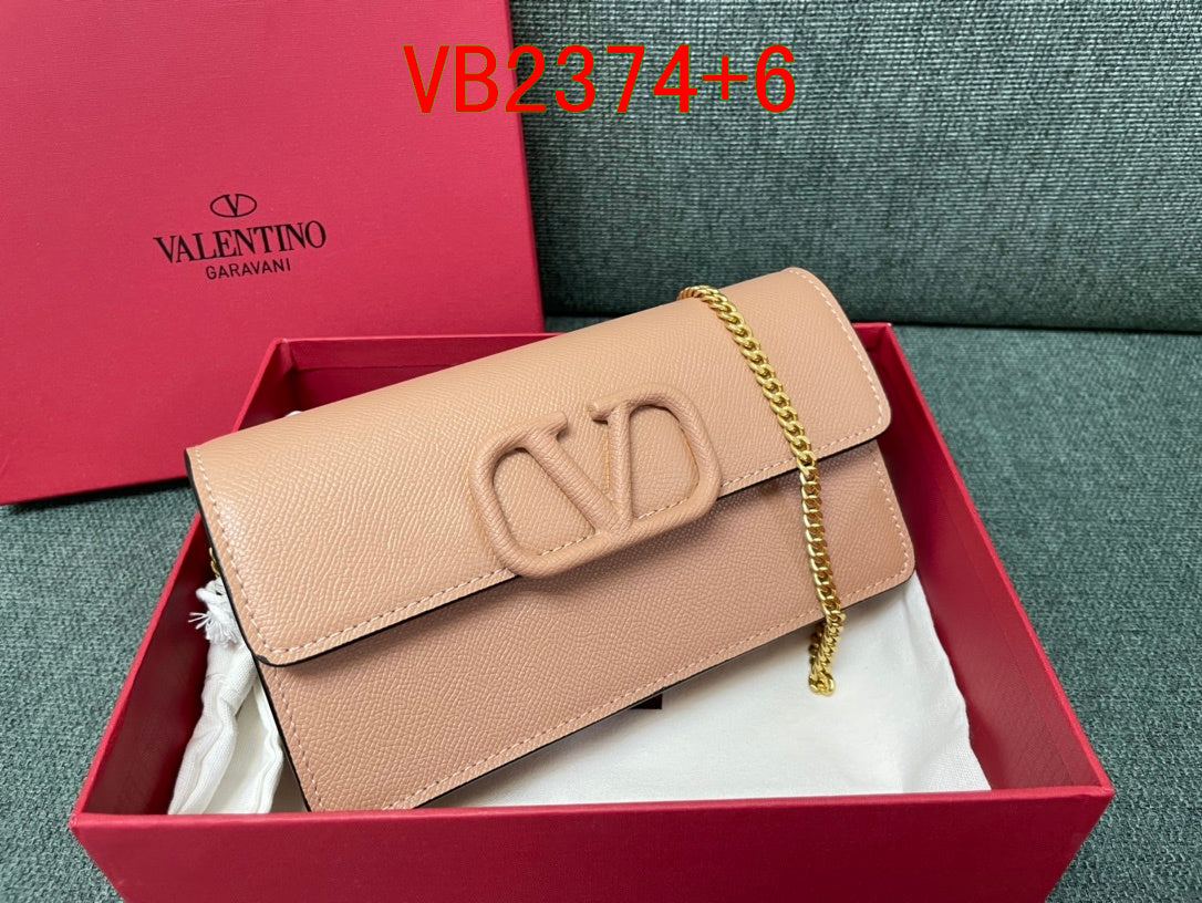 Valentino VLogoSignature