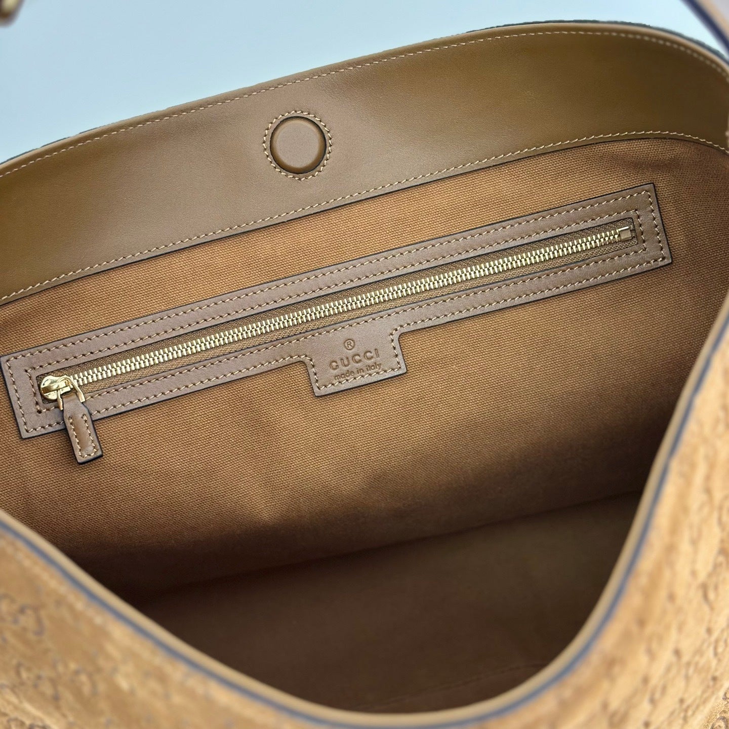 Gucci GG Beatrix suede medium tote bag