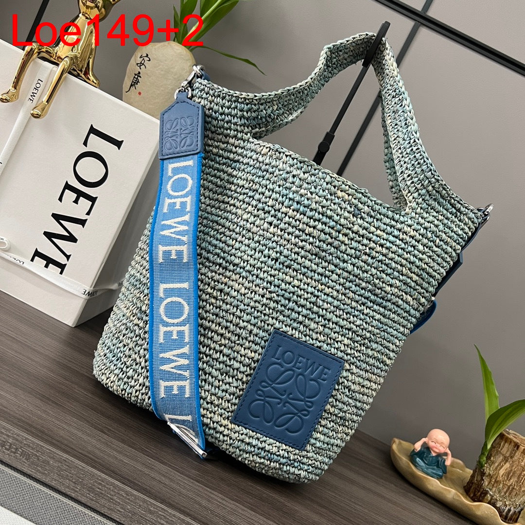 Loewe Slit Tote Anagram