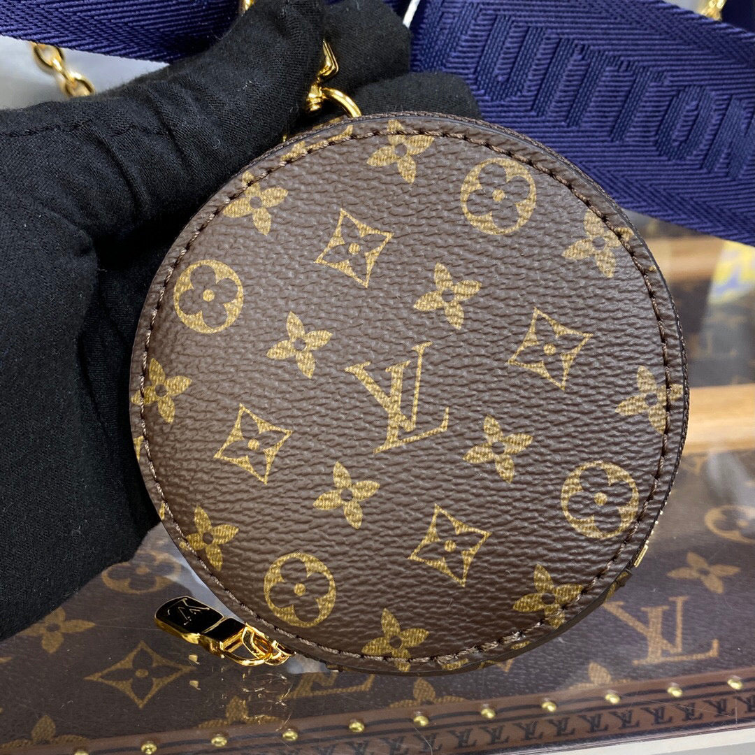 Louis Vuitton MAXI MULTI POCHETTE ACCESSOIRES