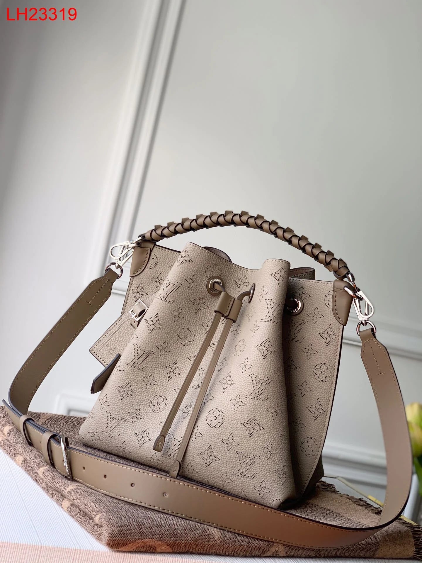 Louis Vuitton Muria Mahina leather