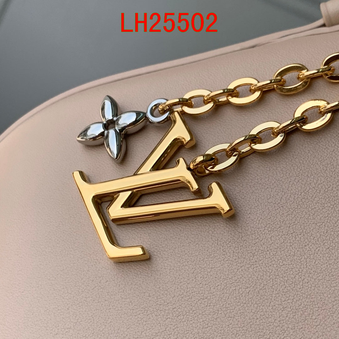 Louis Vuitton Pochette LV Bloom