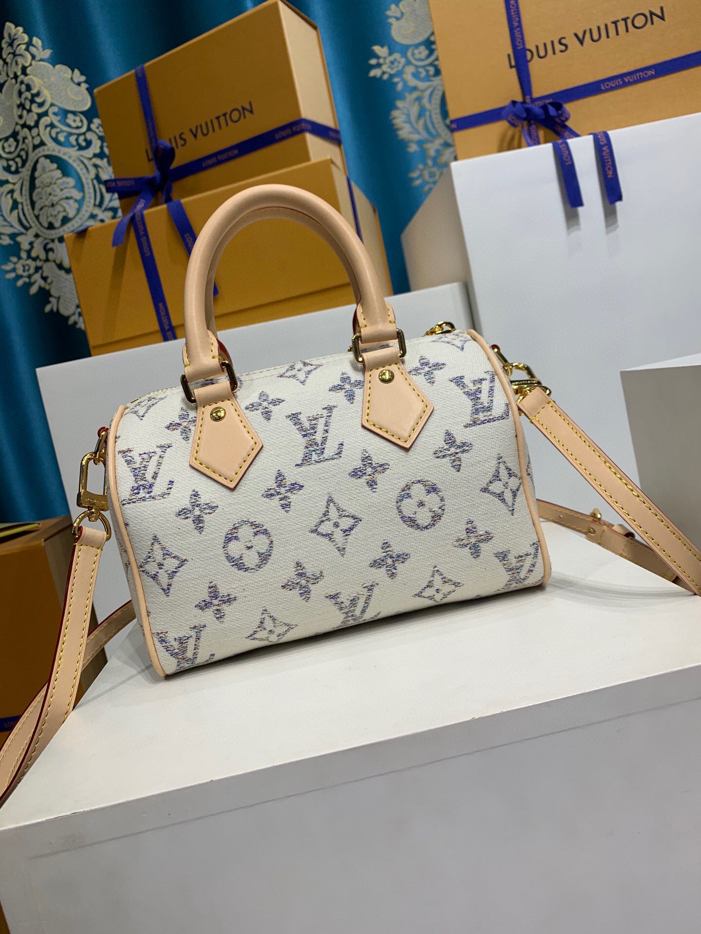 Louis Vuitton Speedy Bandoulière 20