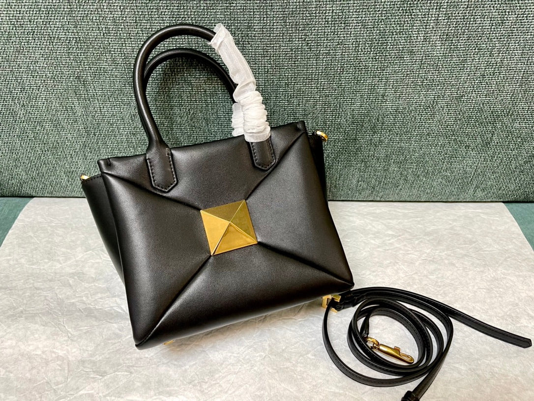 Valentino Garavani One Stud crossbody bag