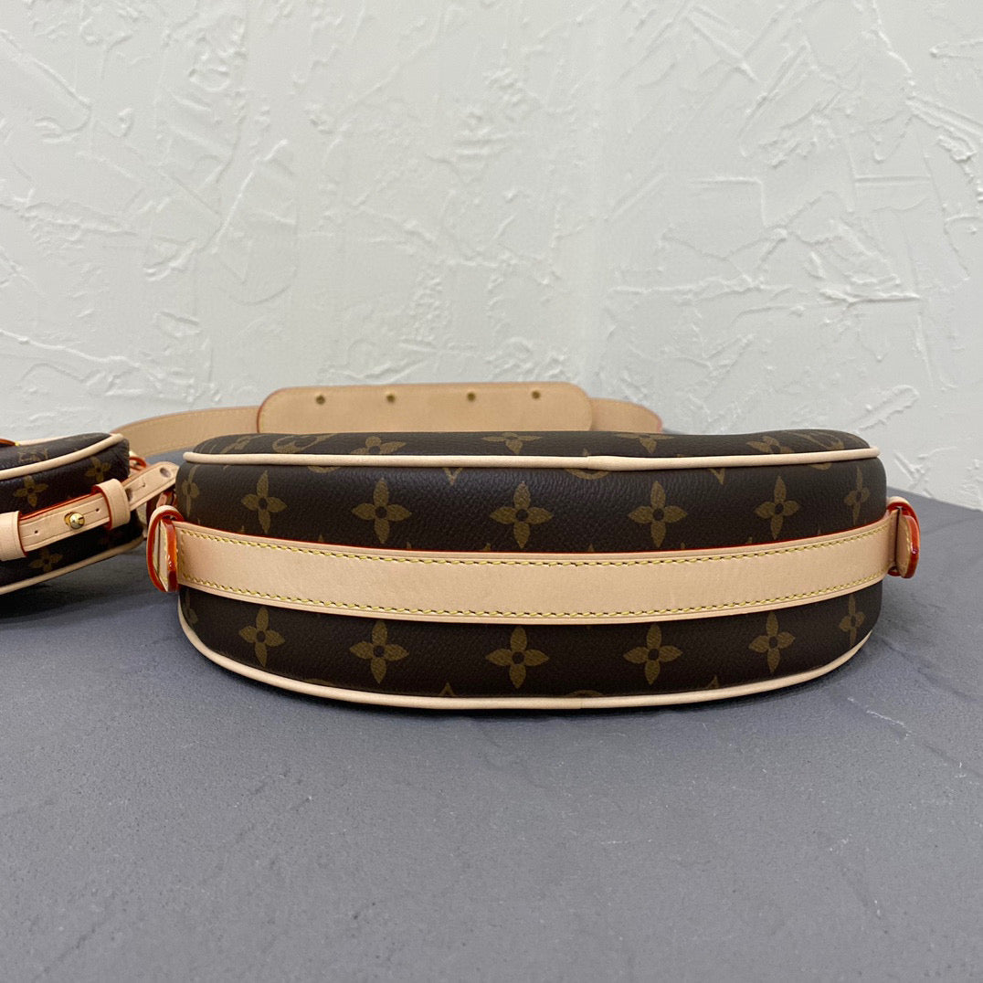 Louis Vuitton Croissant MM
