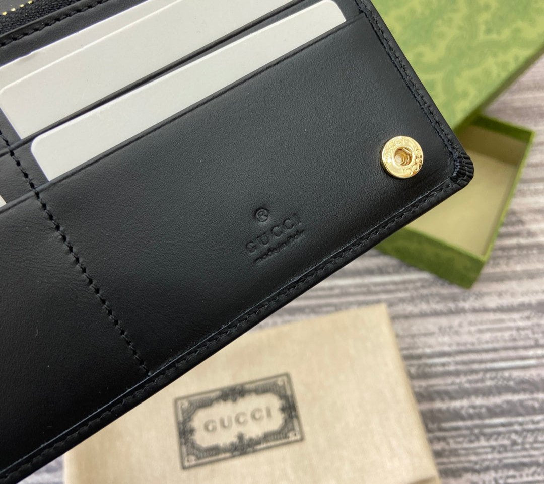 Gucci GG Emblem continental wallet