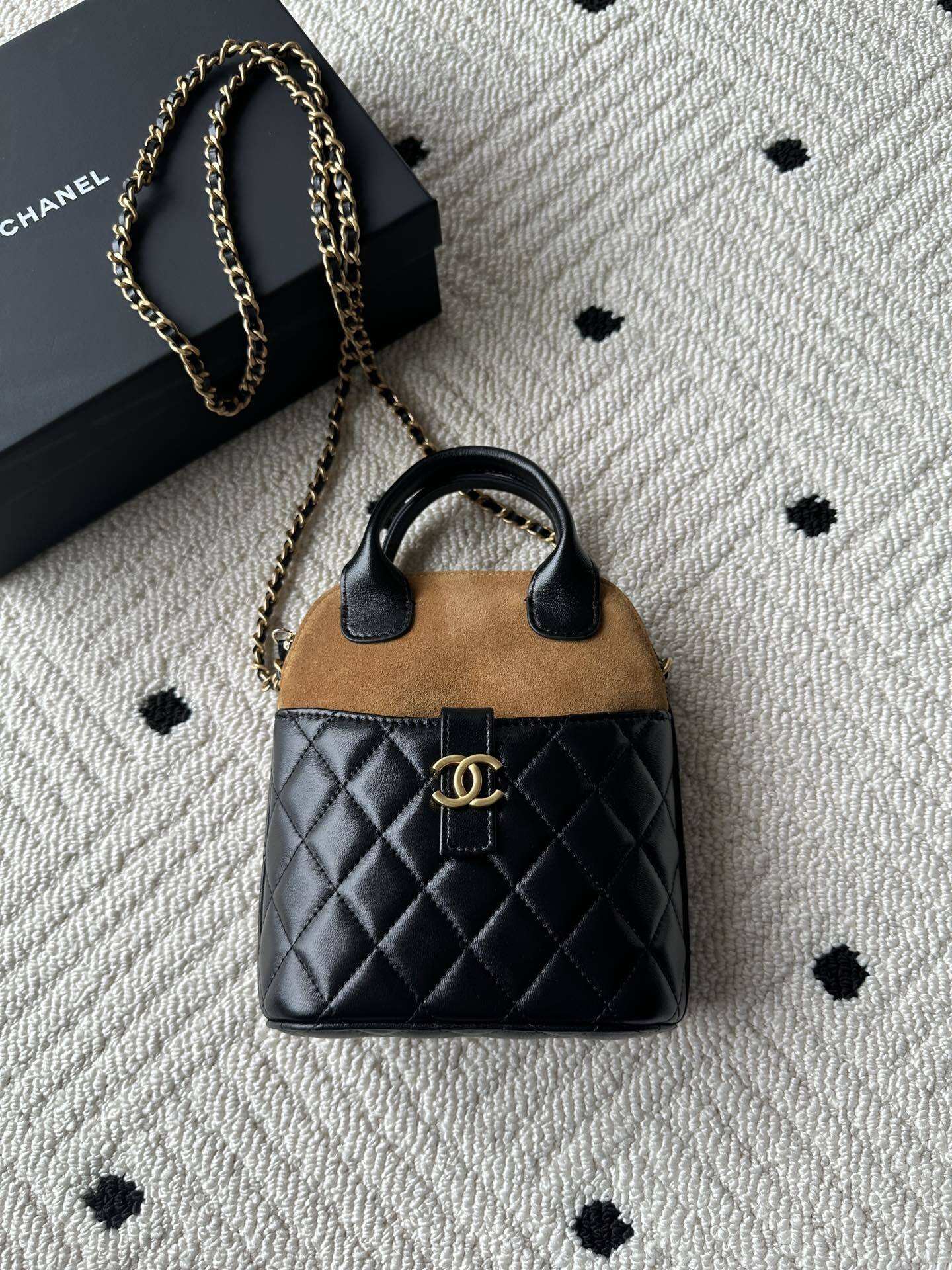 Chanel leather/suede clutch