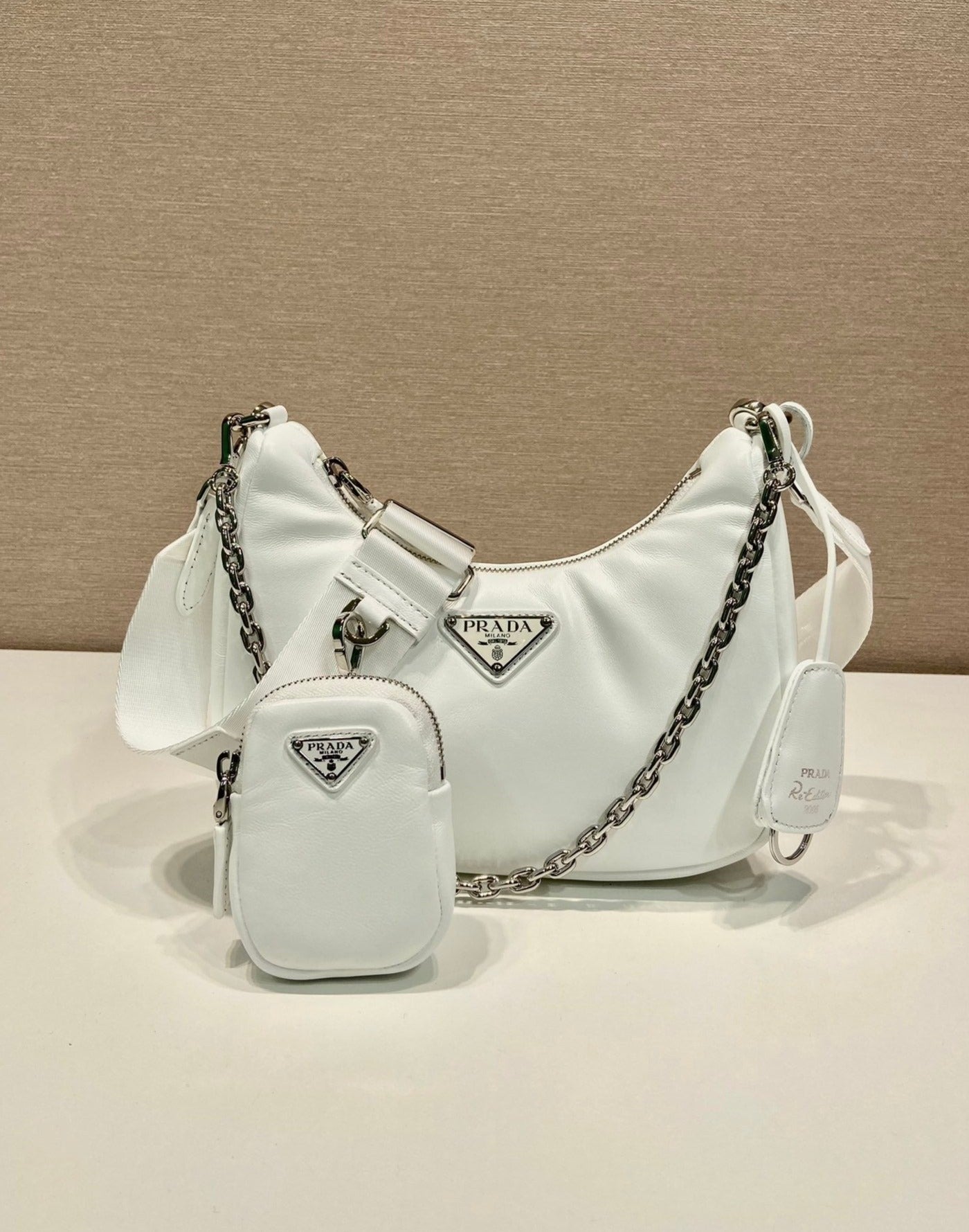 Prada Re-Edition 2005 Saffiano leather bag