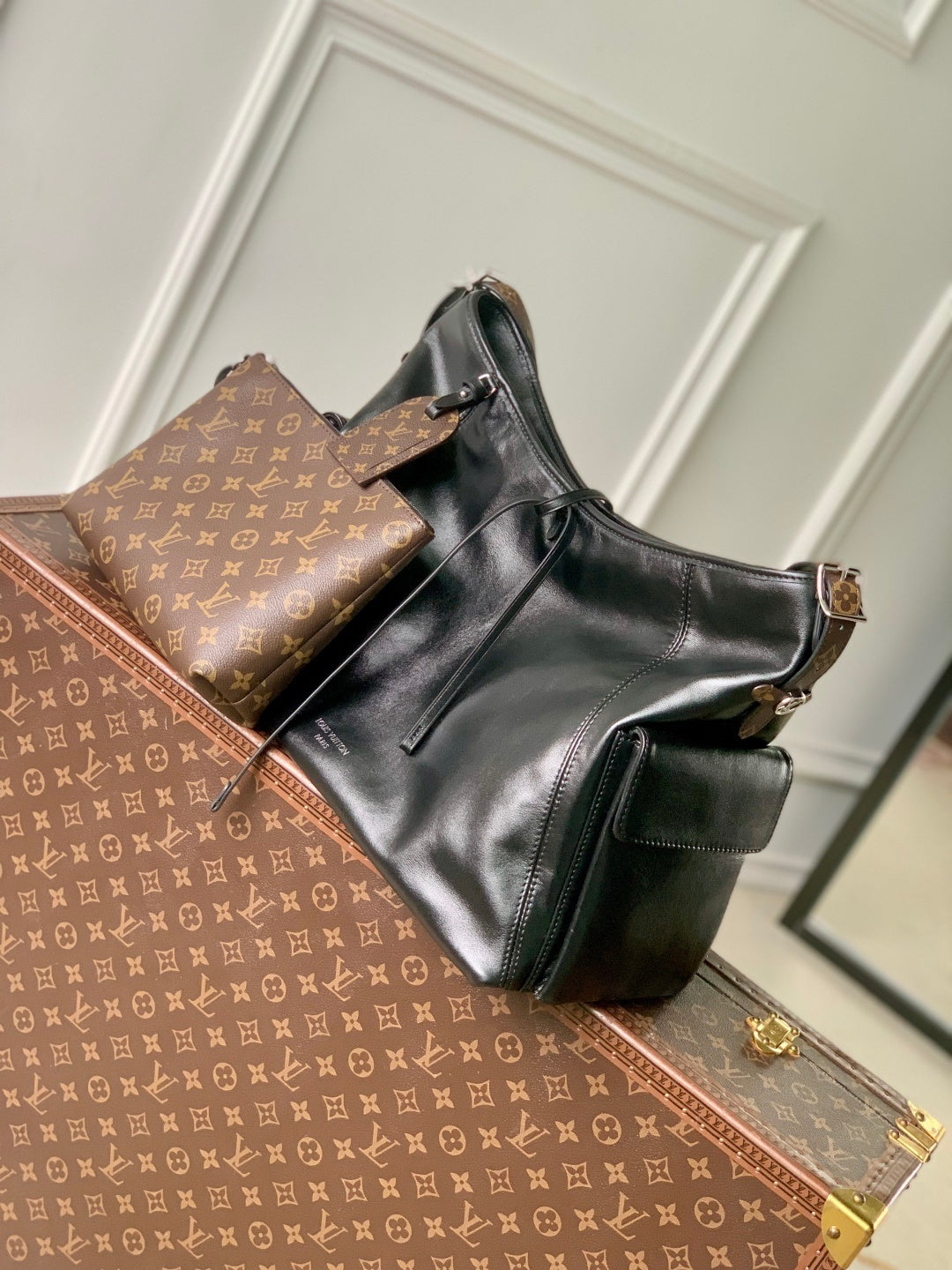 Louis Vuitton Carry All Travel Bag