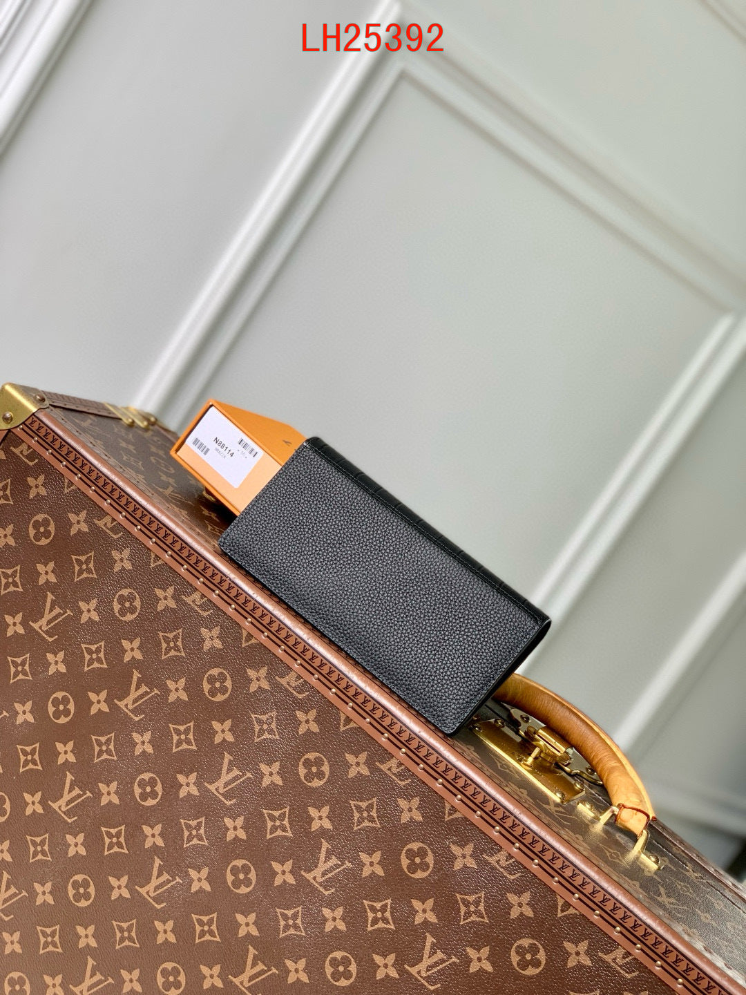Louis Vuitton Brazza Wallet