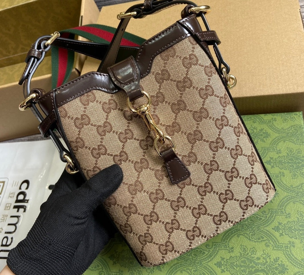 Gucci Small Bucket bag