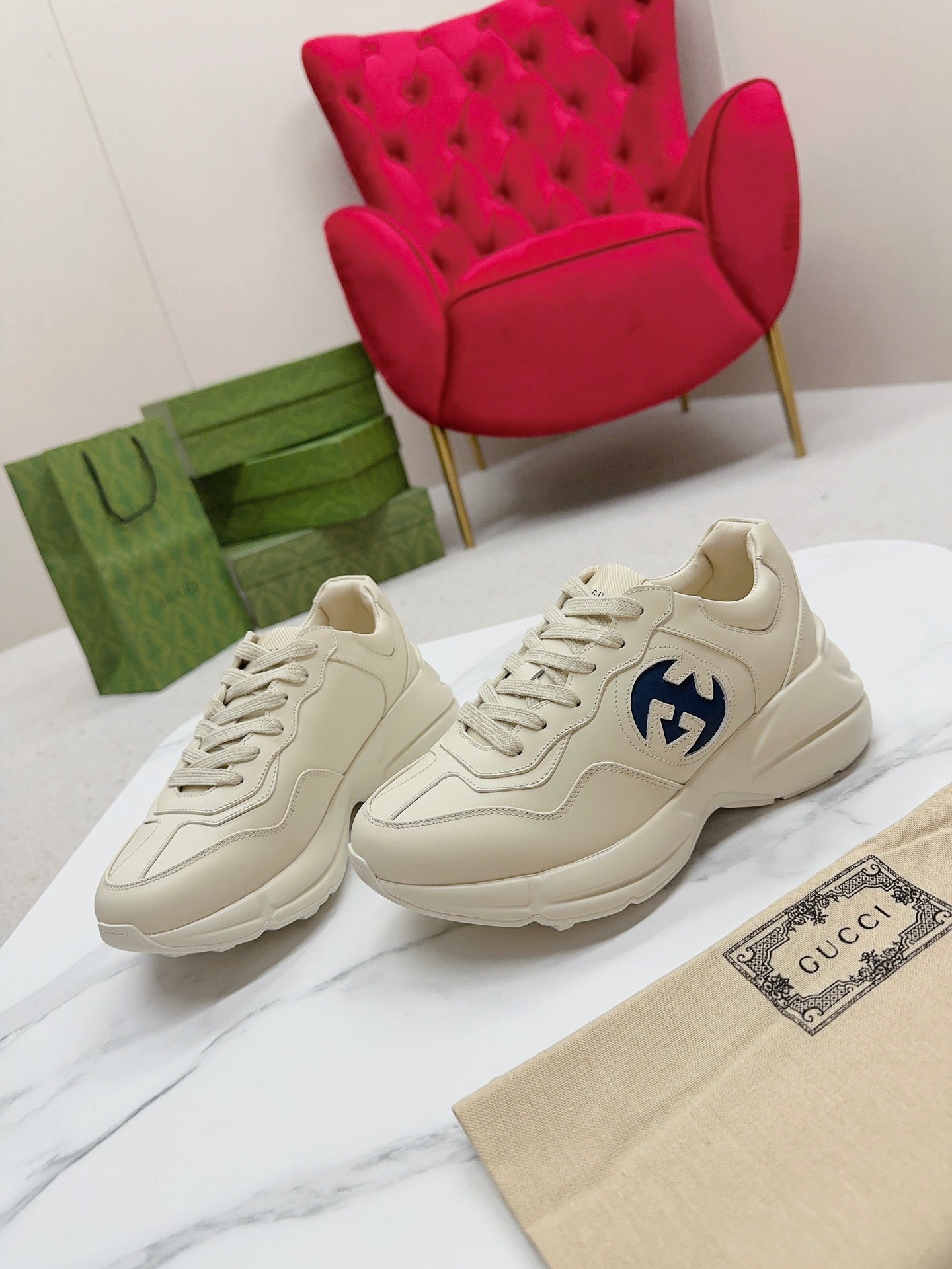 Gucci Sneakers