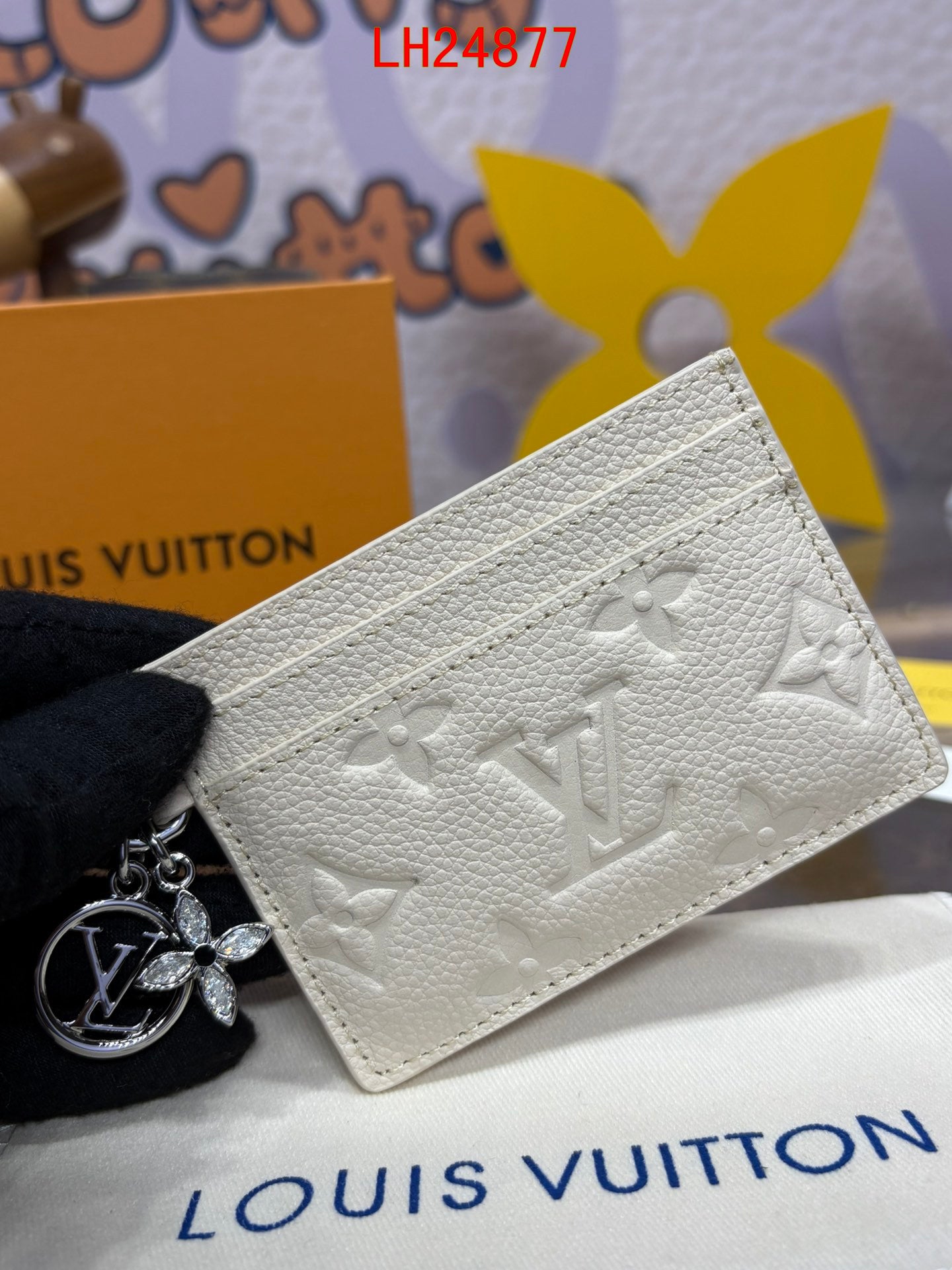 Louis Vuitton LV Charms Card Holder Ski collection