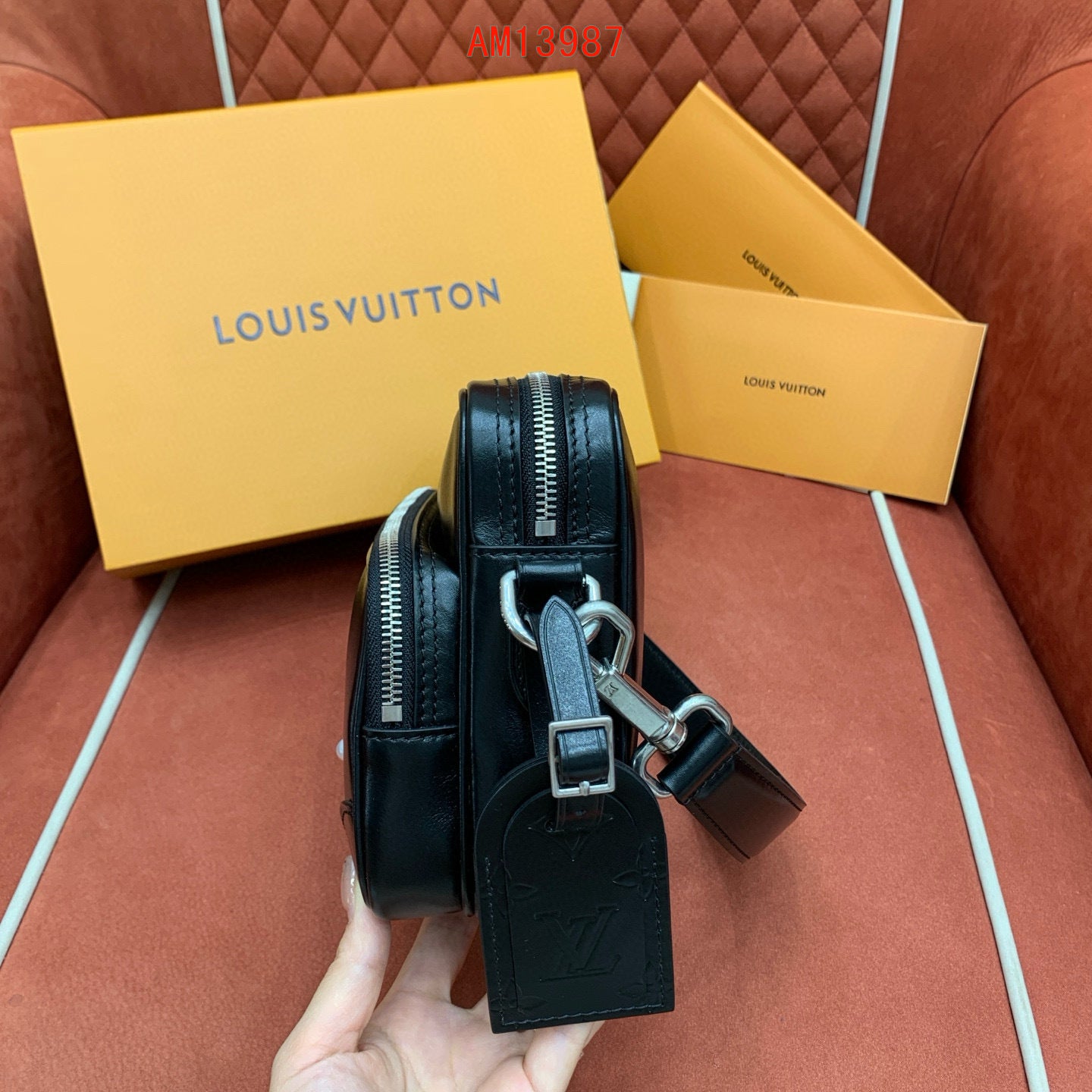 Louis Vuitton Nil H35 bag