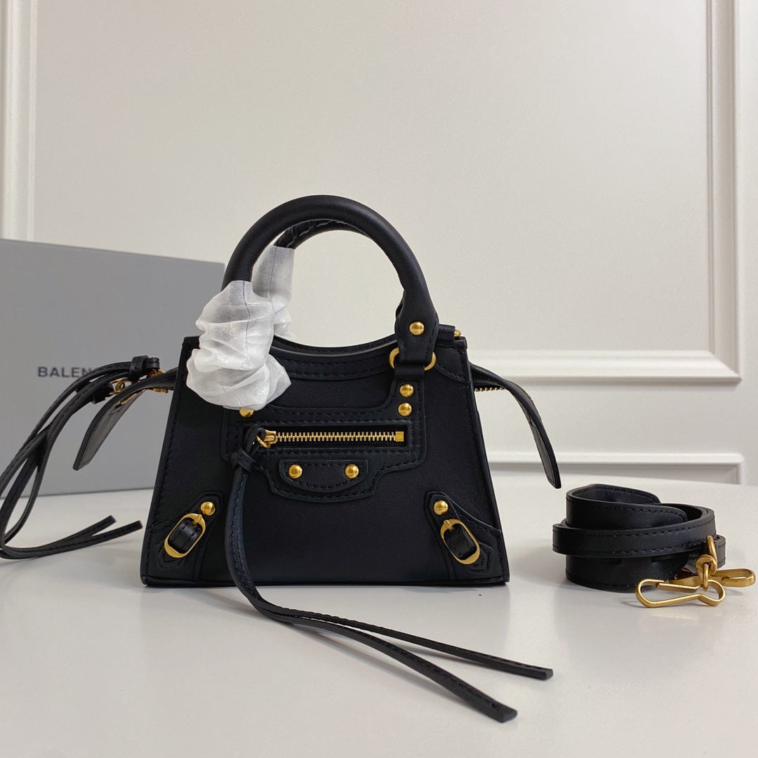Balenciaga Neo Classic Bag