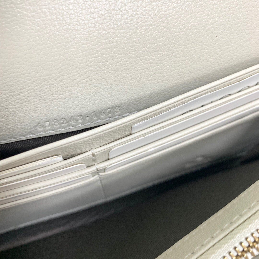 Gucci Diana Chain Wallet