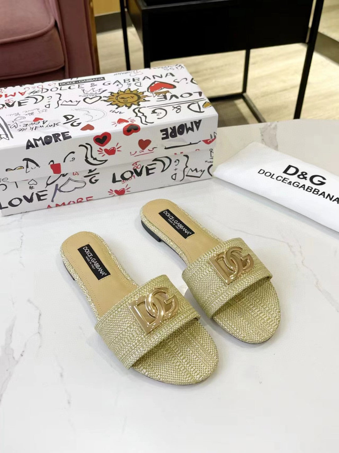 Dolce Gabanna Slides