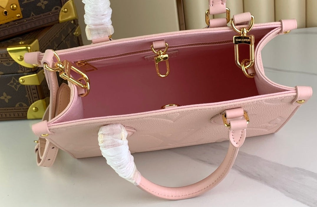 Louis Vuitton Onthego PM