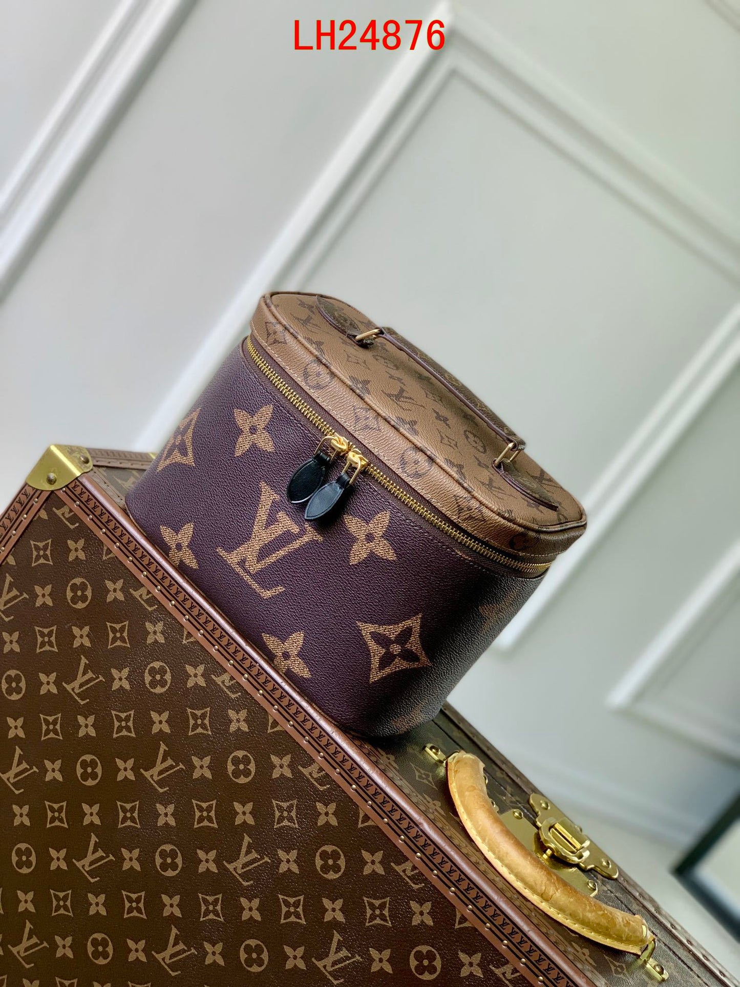 Louis Vuitton Nice BB Monogram reverse