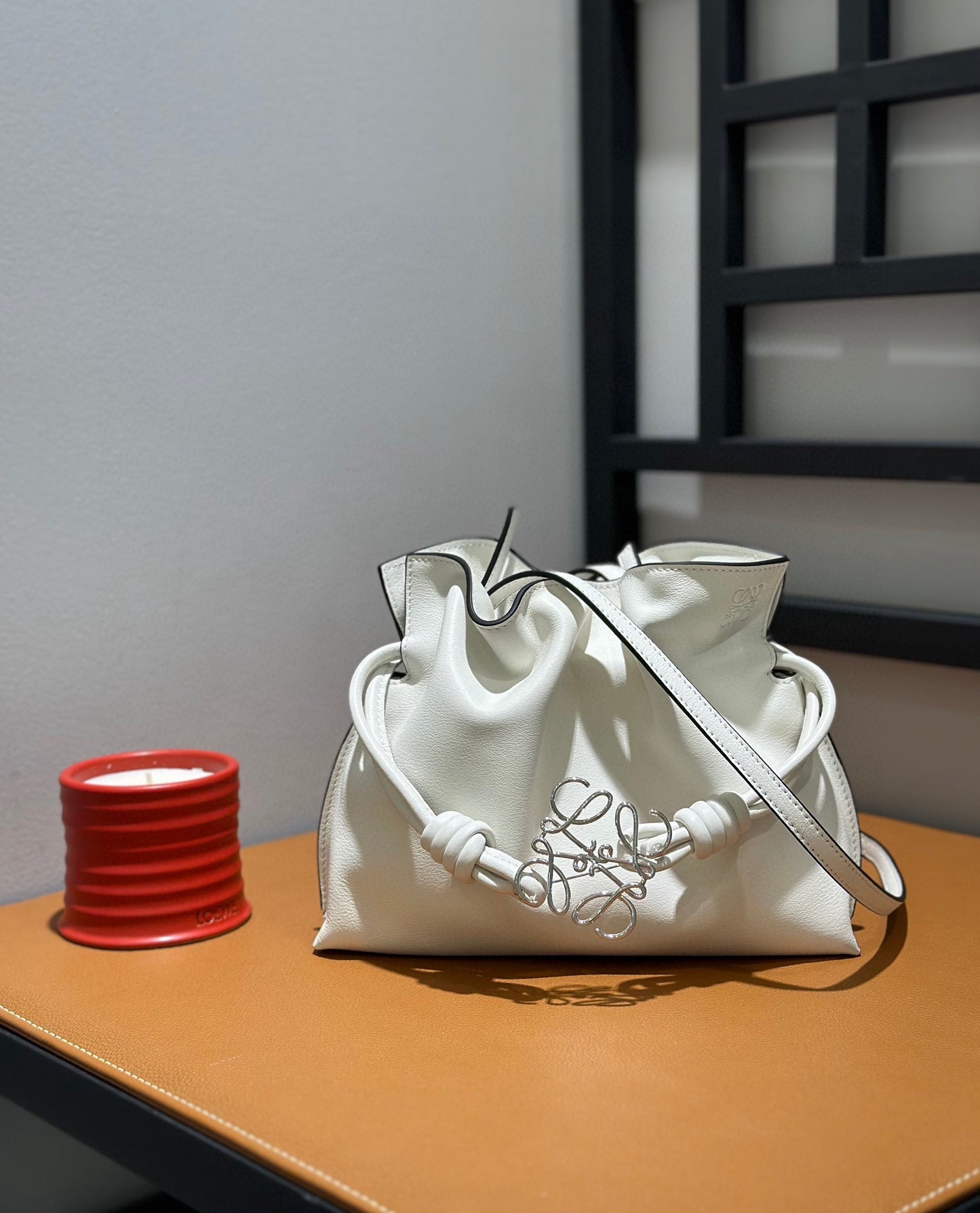 Loewe Flamenco