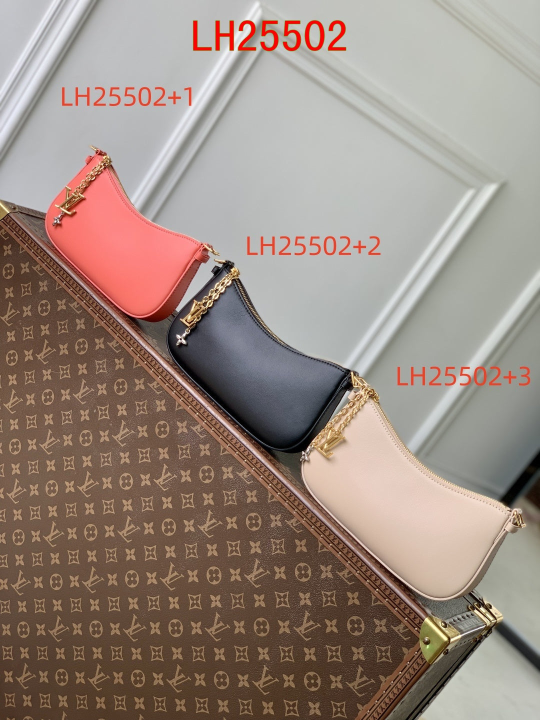 Louis Vuitton Pochette LV Bloom