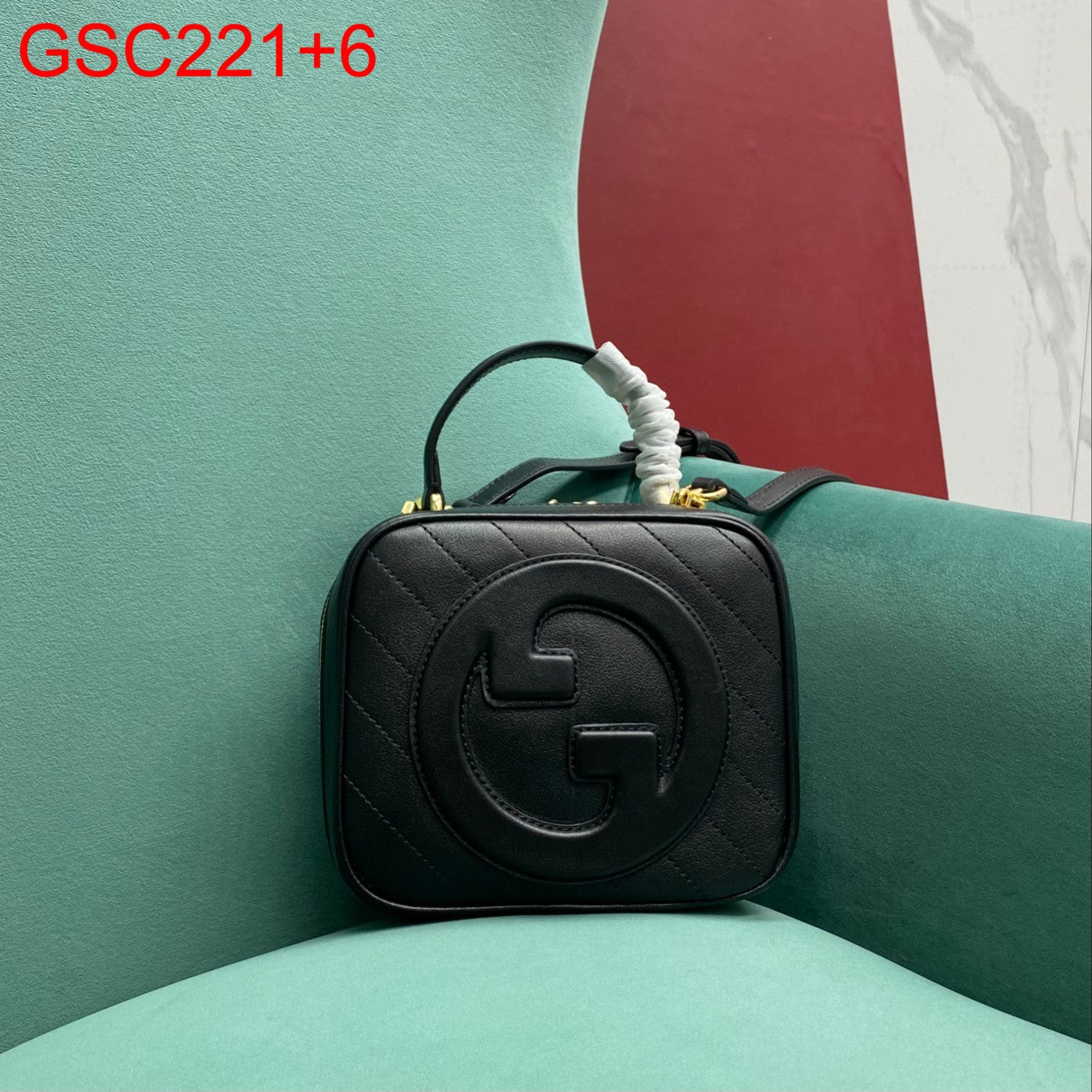 Gucci Blondie top handle bag