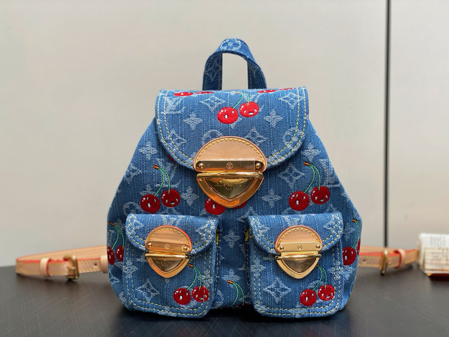 Louis Vuitton LV x TM Venice NM