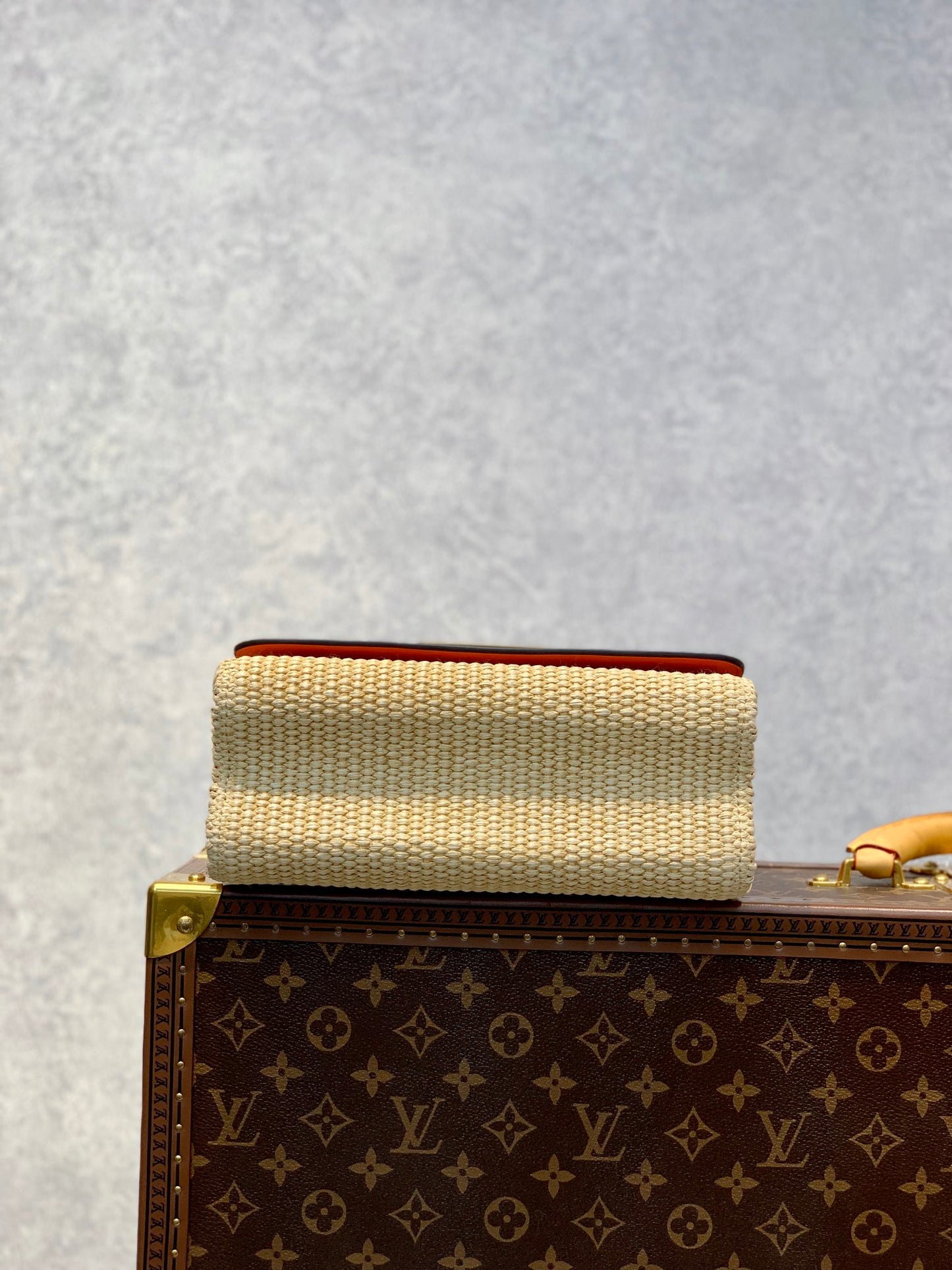 Louis Vuitton Twist with straw