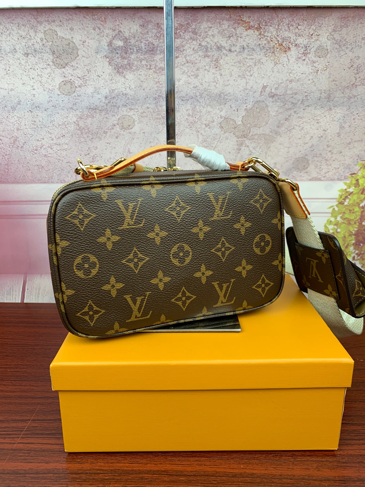 Louis Vuitton Utility Crossbody Monogram