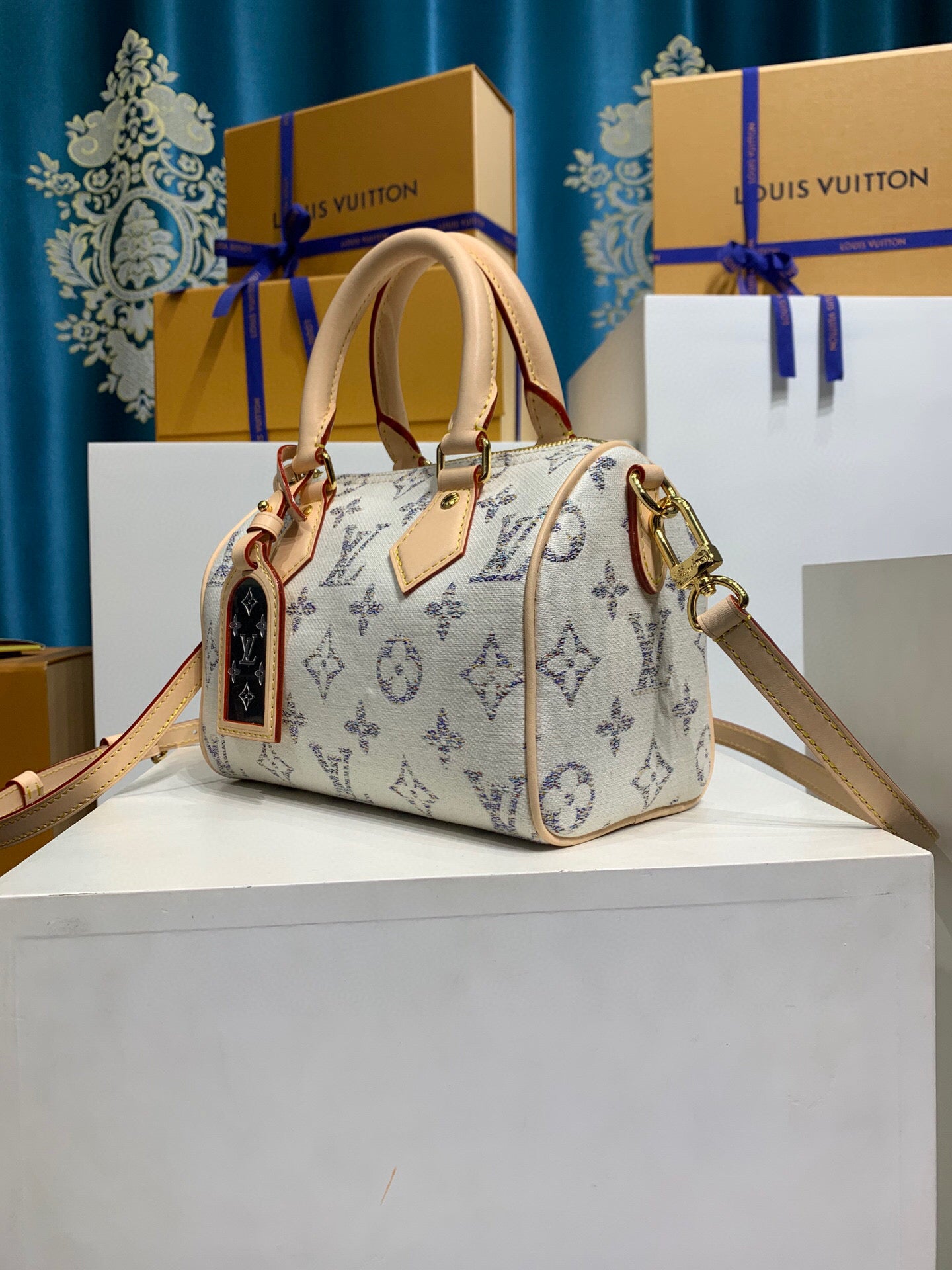 Louis Vuitton Speedy Bandoulière 20