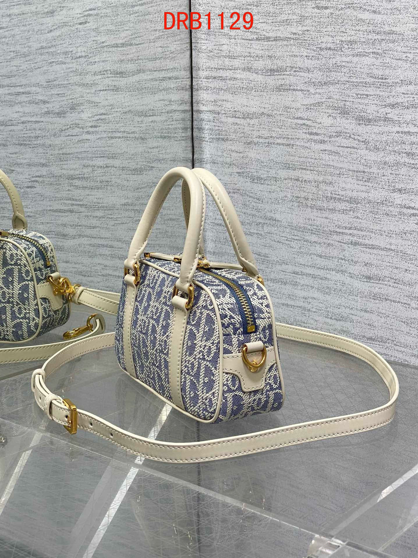 Dior D vibe mini bag