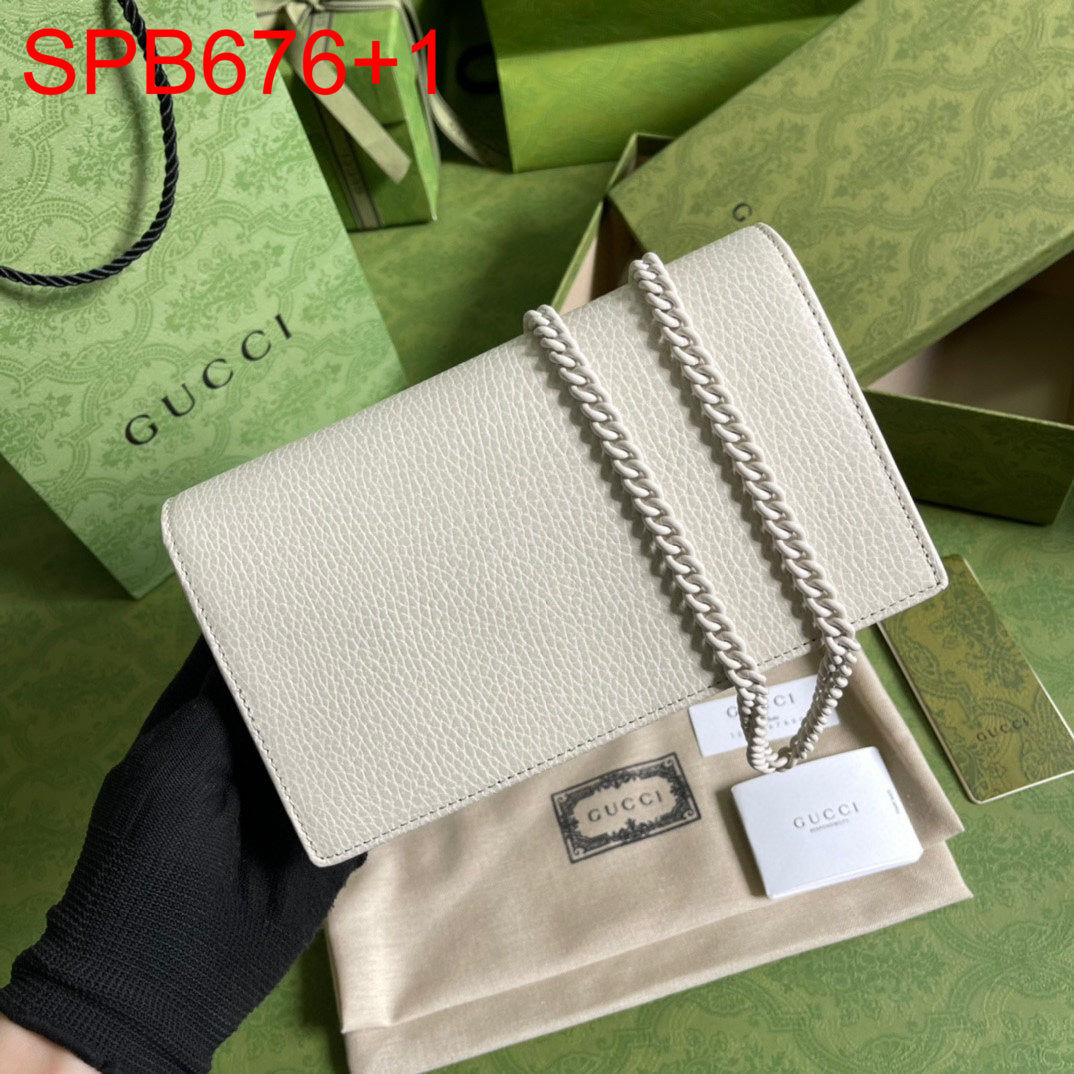 Gucci GG MARMONT LEATHER MINI CHAIN BAG