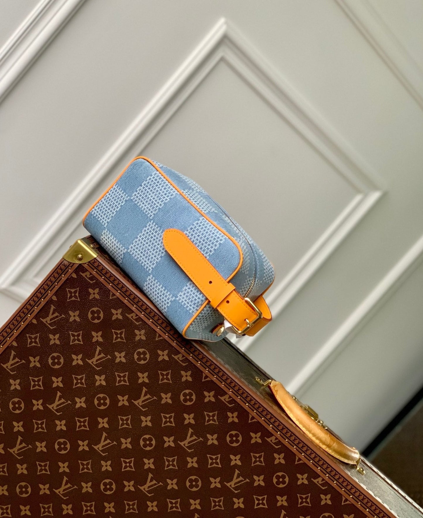 Louis Vuitton Locker Dopp Kit Monogram Eclipse
