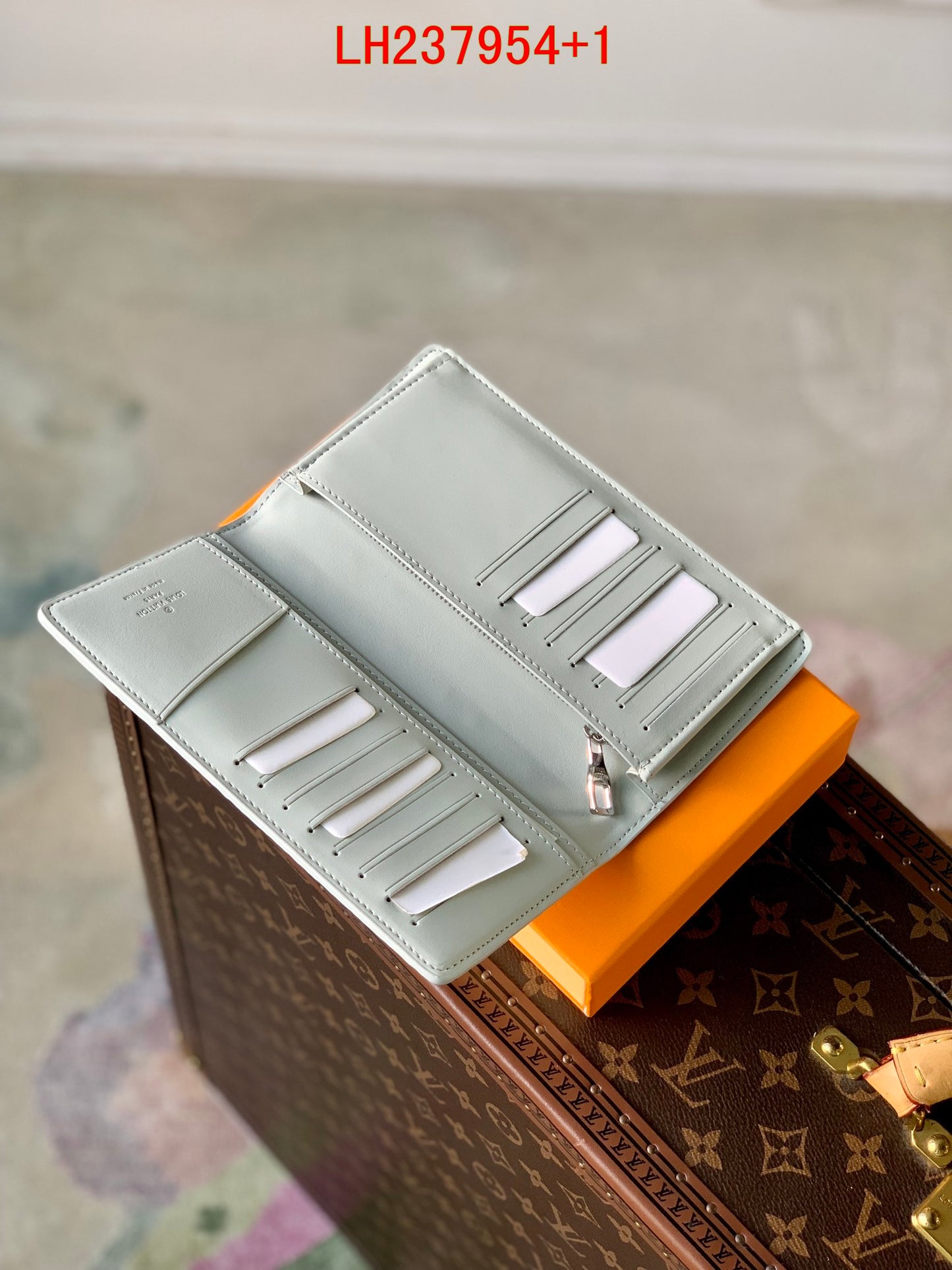 Louis Vuitton Brazza Wallet