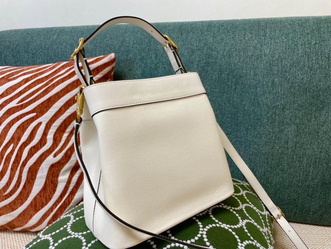 Valentino Garavani Super Bucket bag