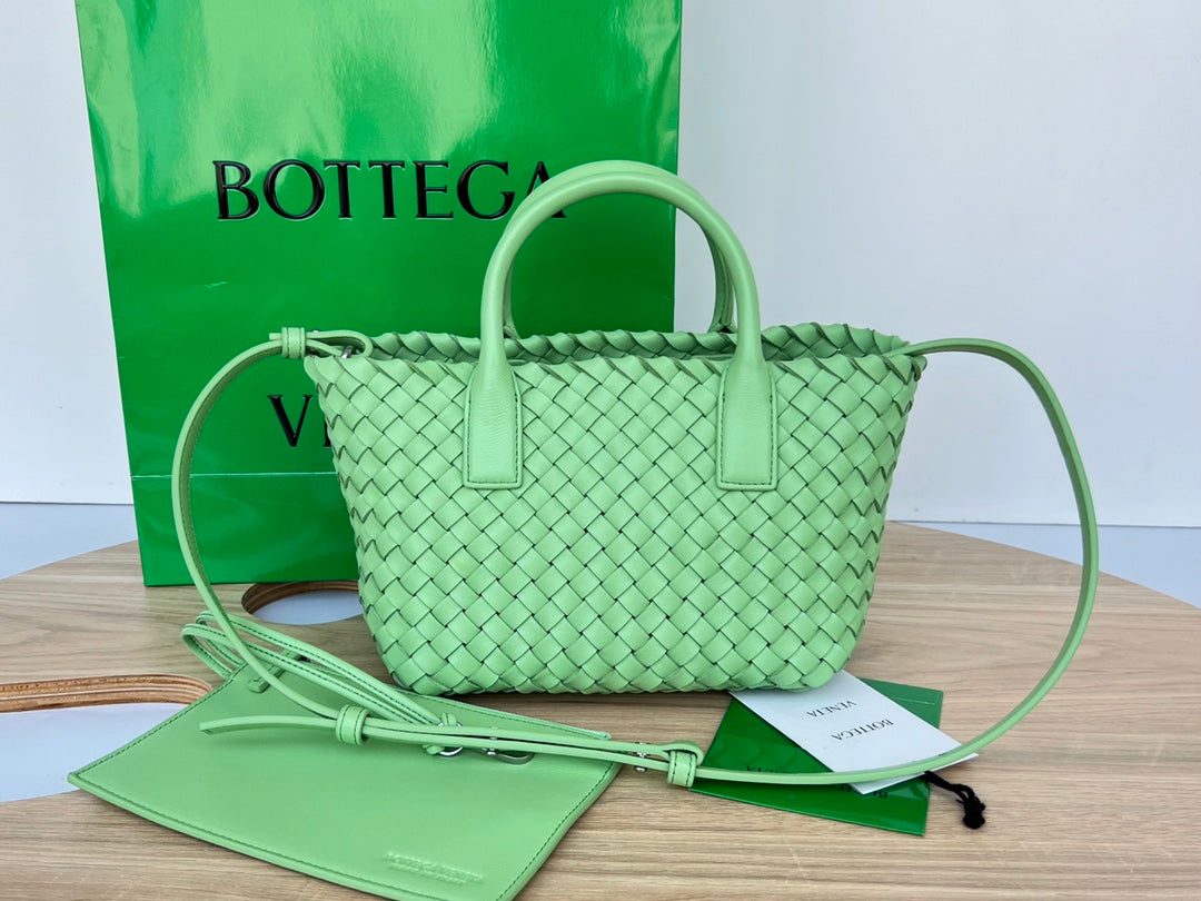 Bottega Veneta Mini Cabat