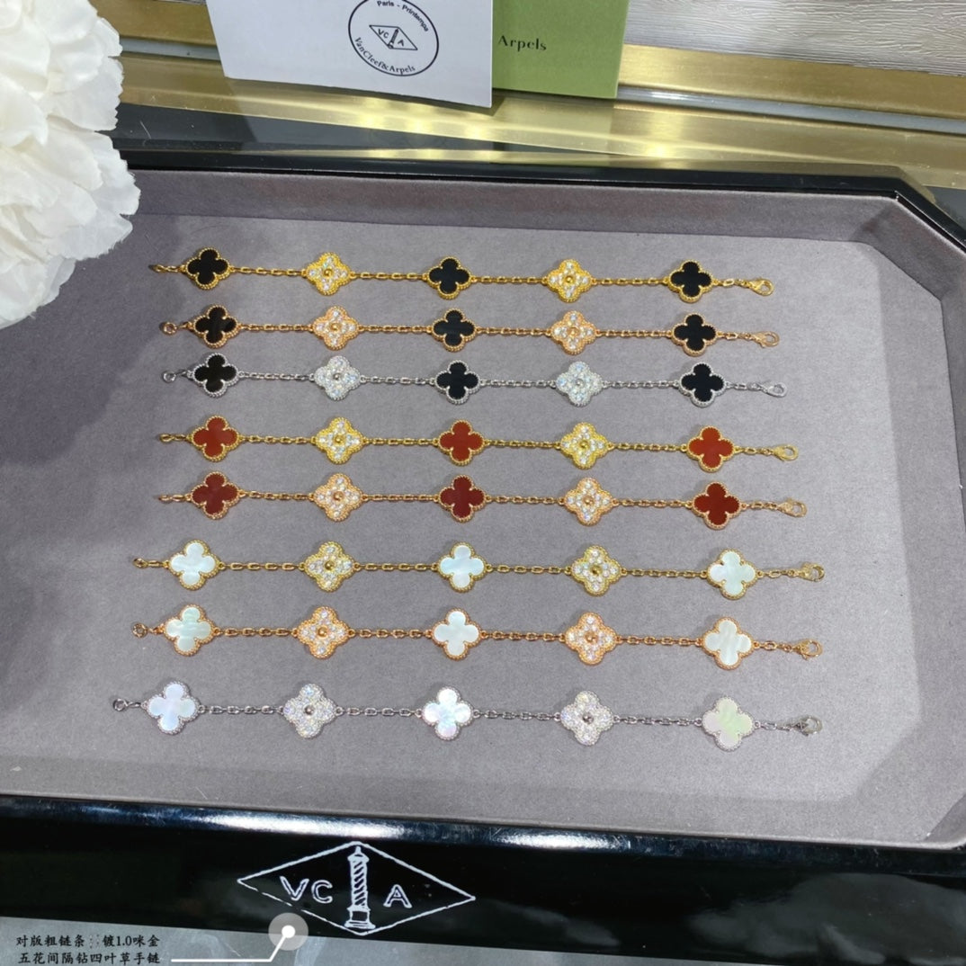 Van Cleef & Arpels bracelet