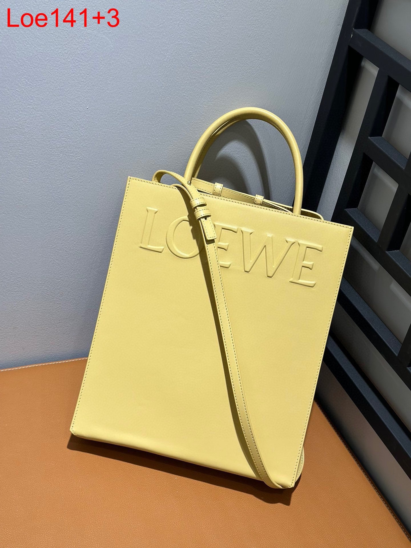 Loewe Tote Sleek Bag