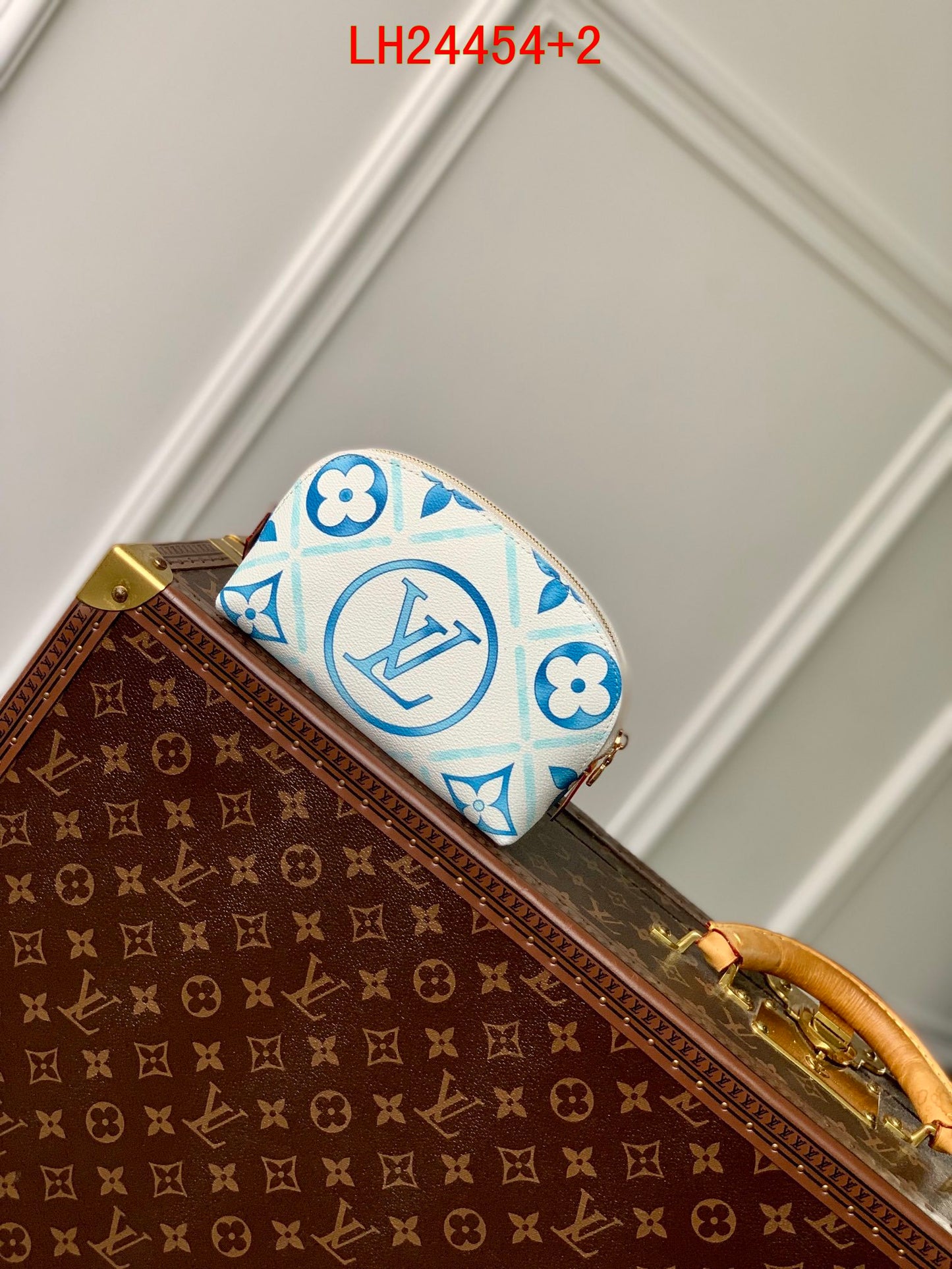 Louis Vuitton Pochette Cosmétique