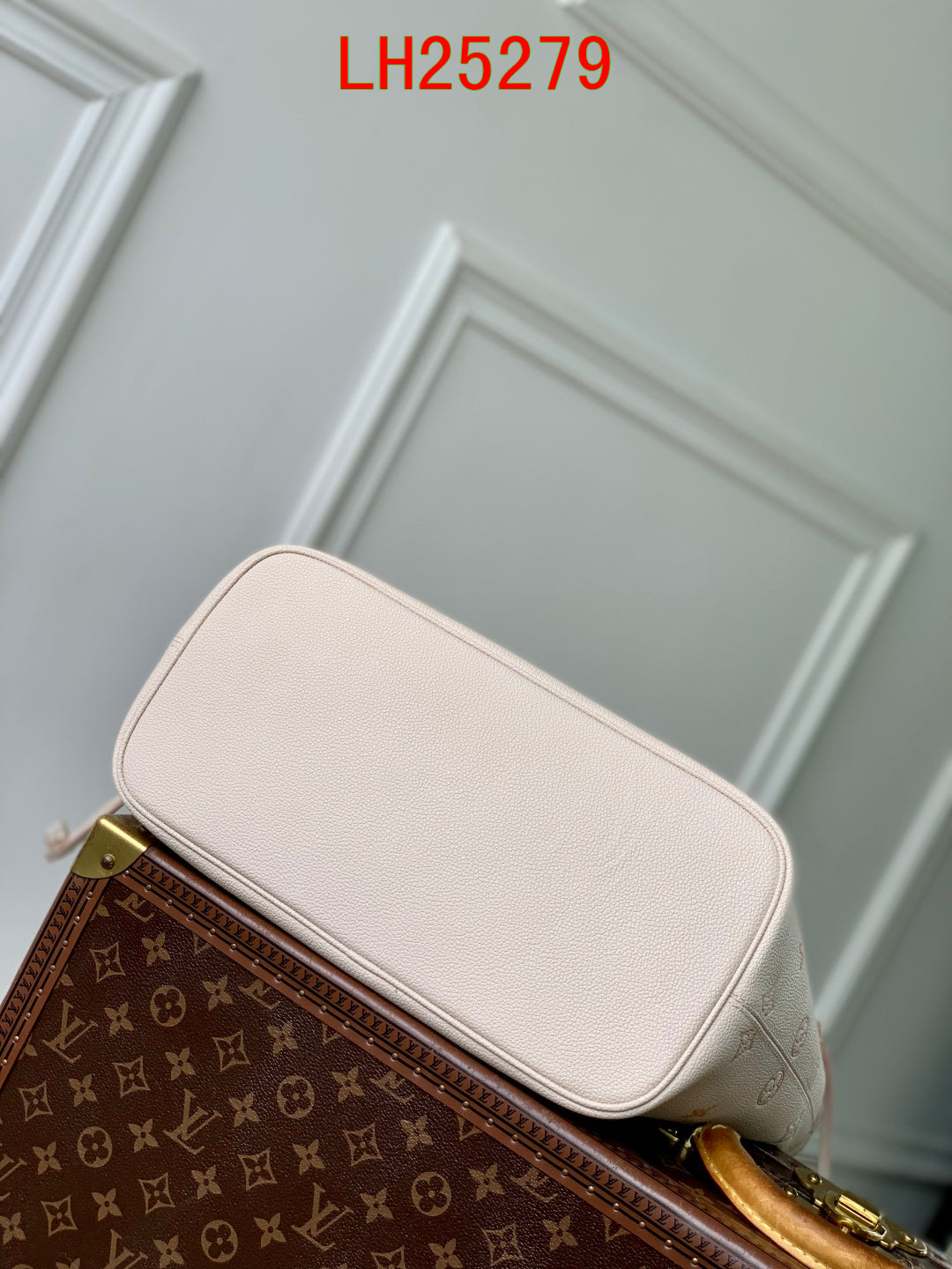 Louis Vuitton New 2025 Neverfull MM
