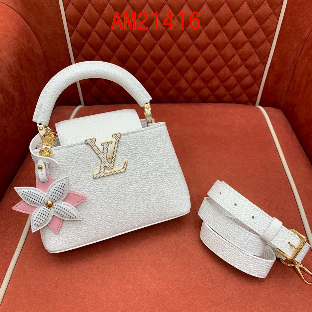 Louis Vuitton Capucines BB