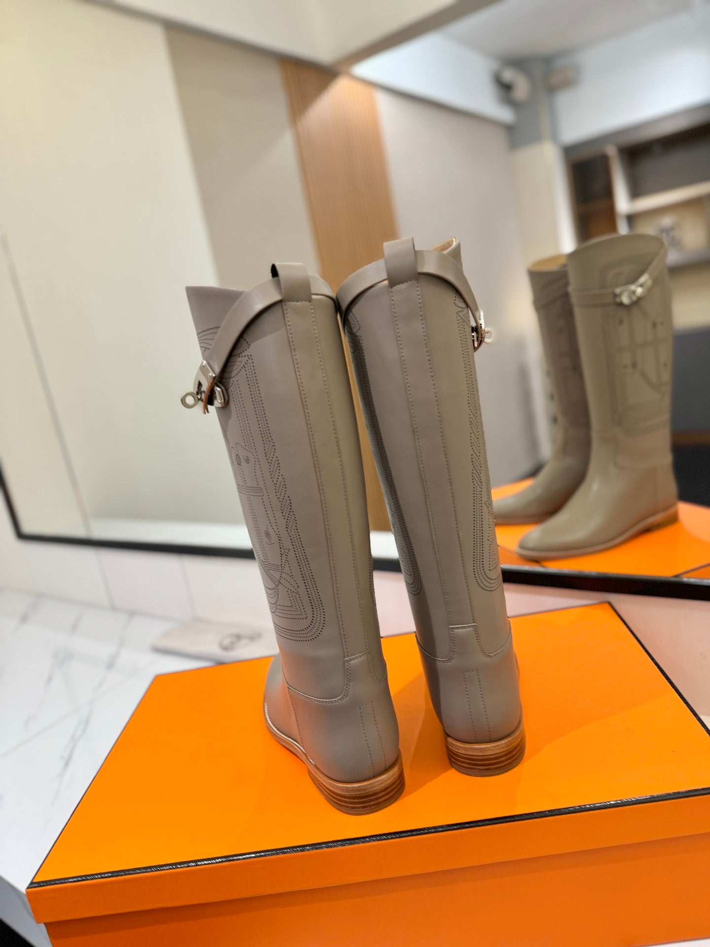 Hermes Boots