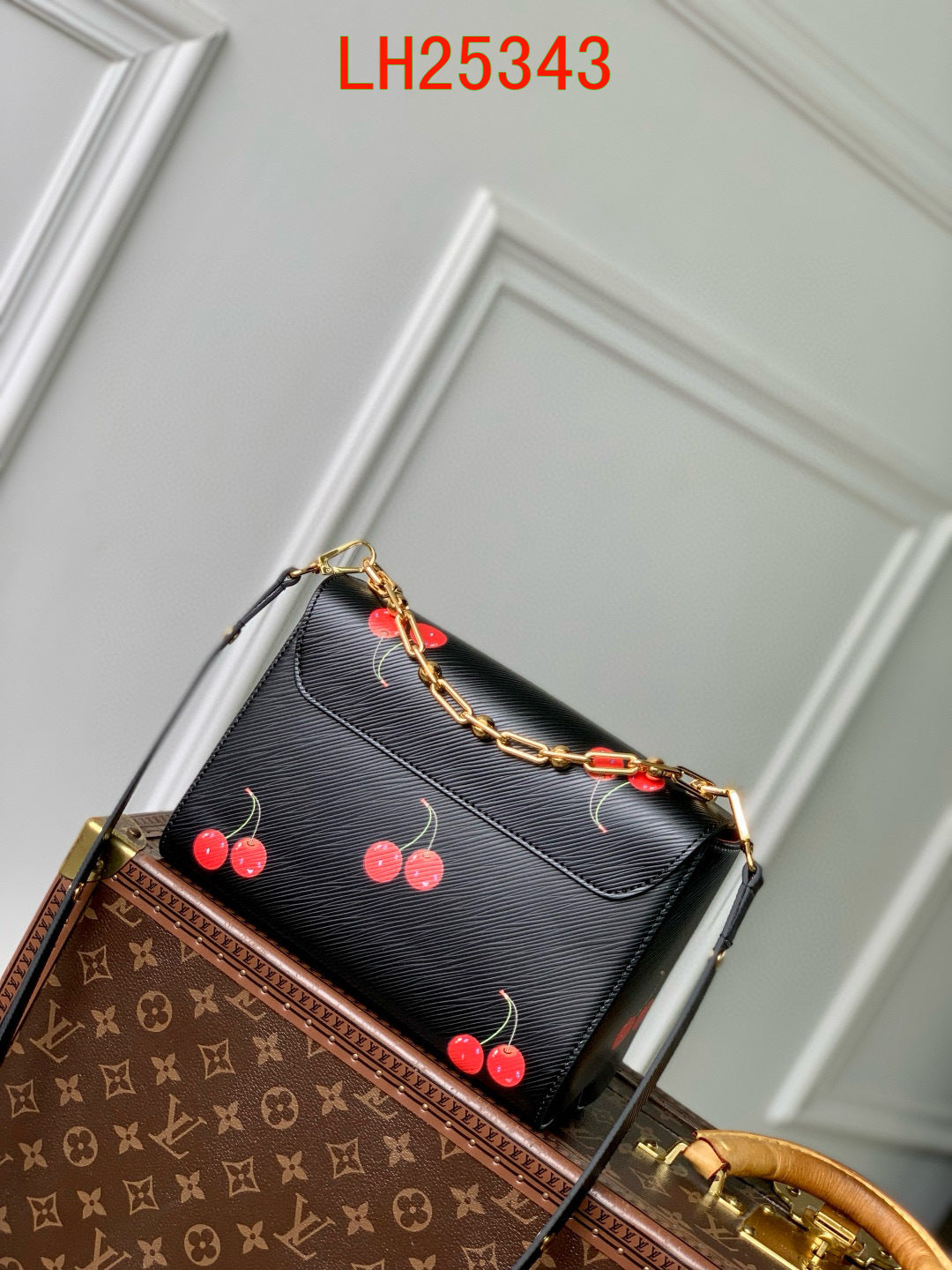 Louis Vuitton LV x TM Twist MM